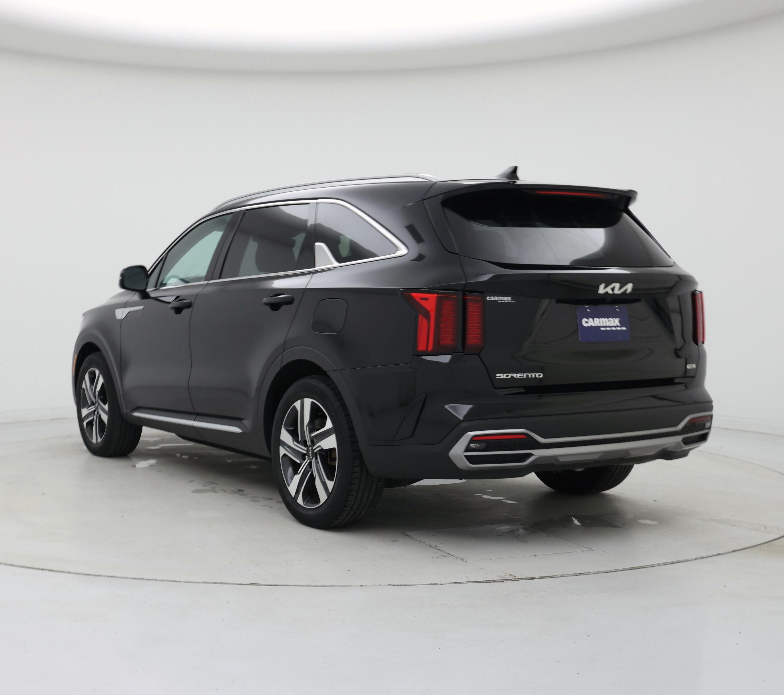 Thumbnail: 2023 Kia Sorento - 2