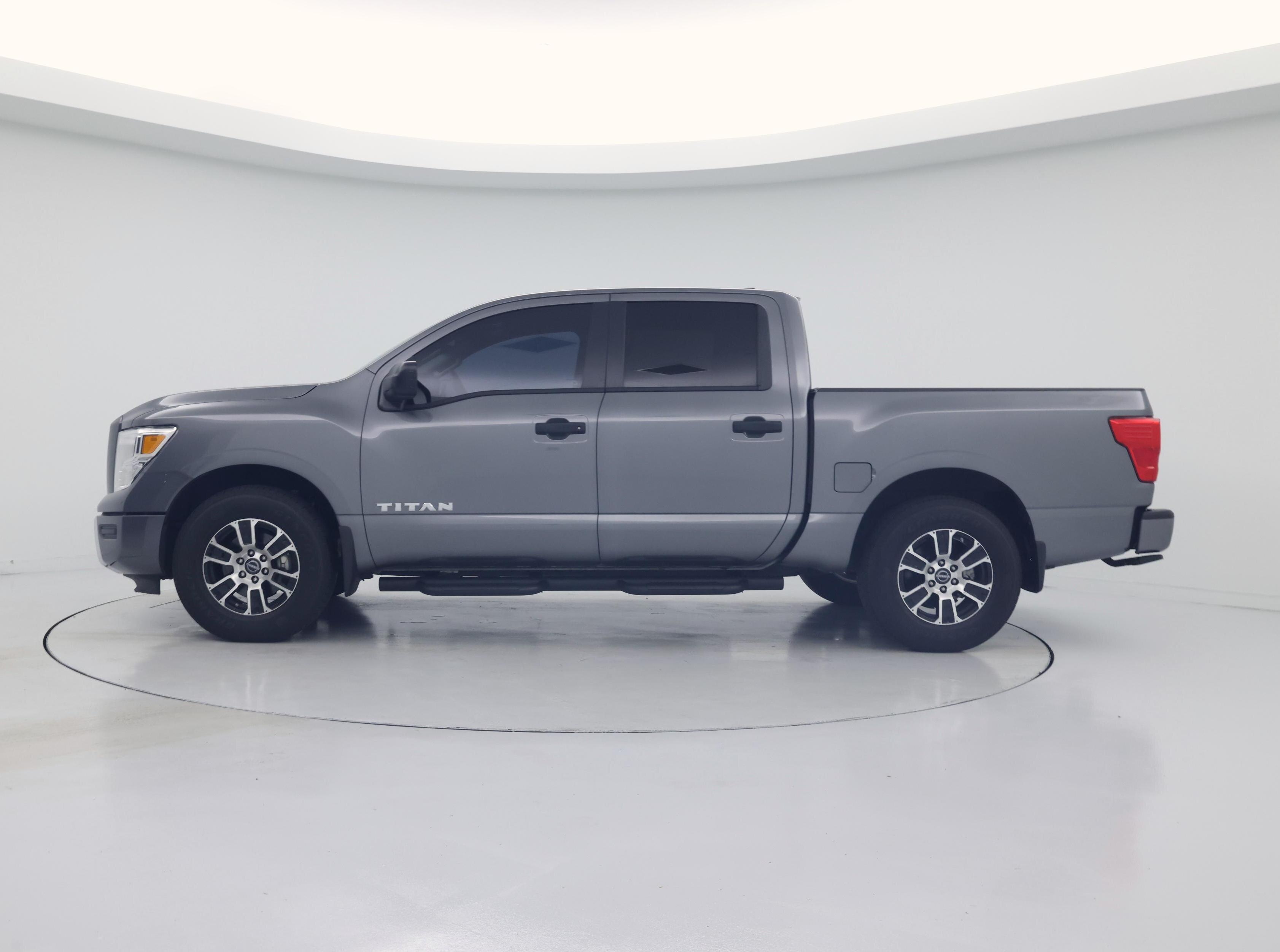 Thumbnail: 2024 Nissan Titan - 3