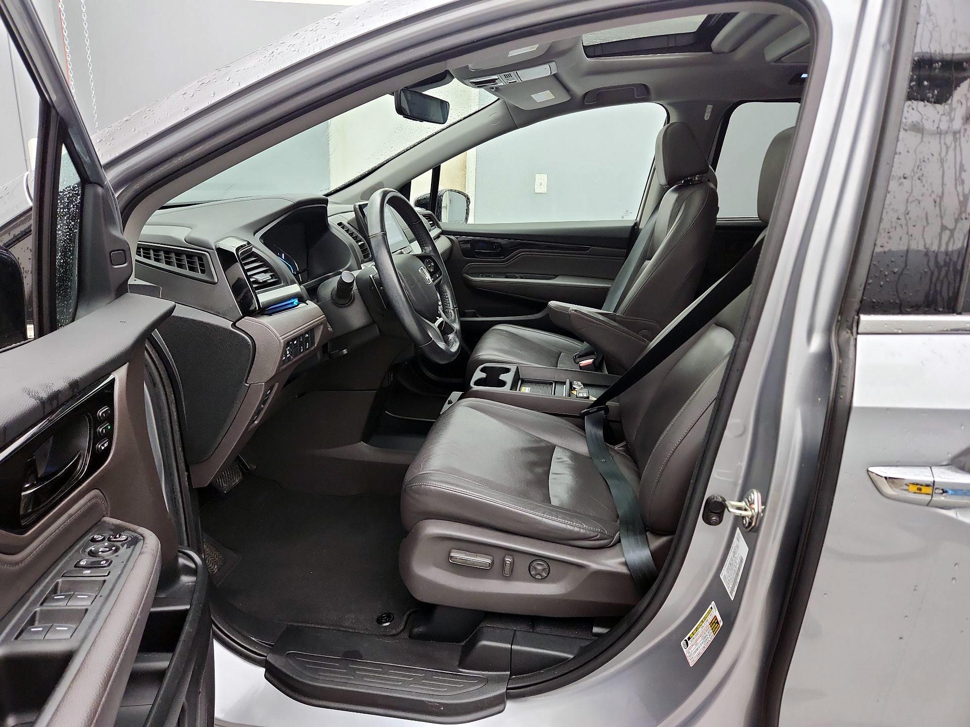 Thumbnail: 2020 Honda Odyssey - 11