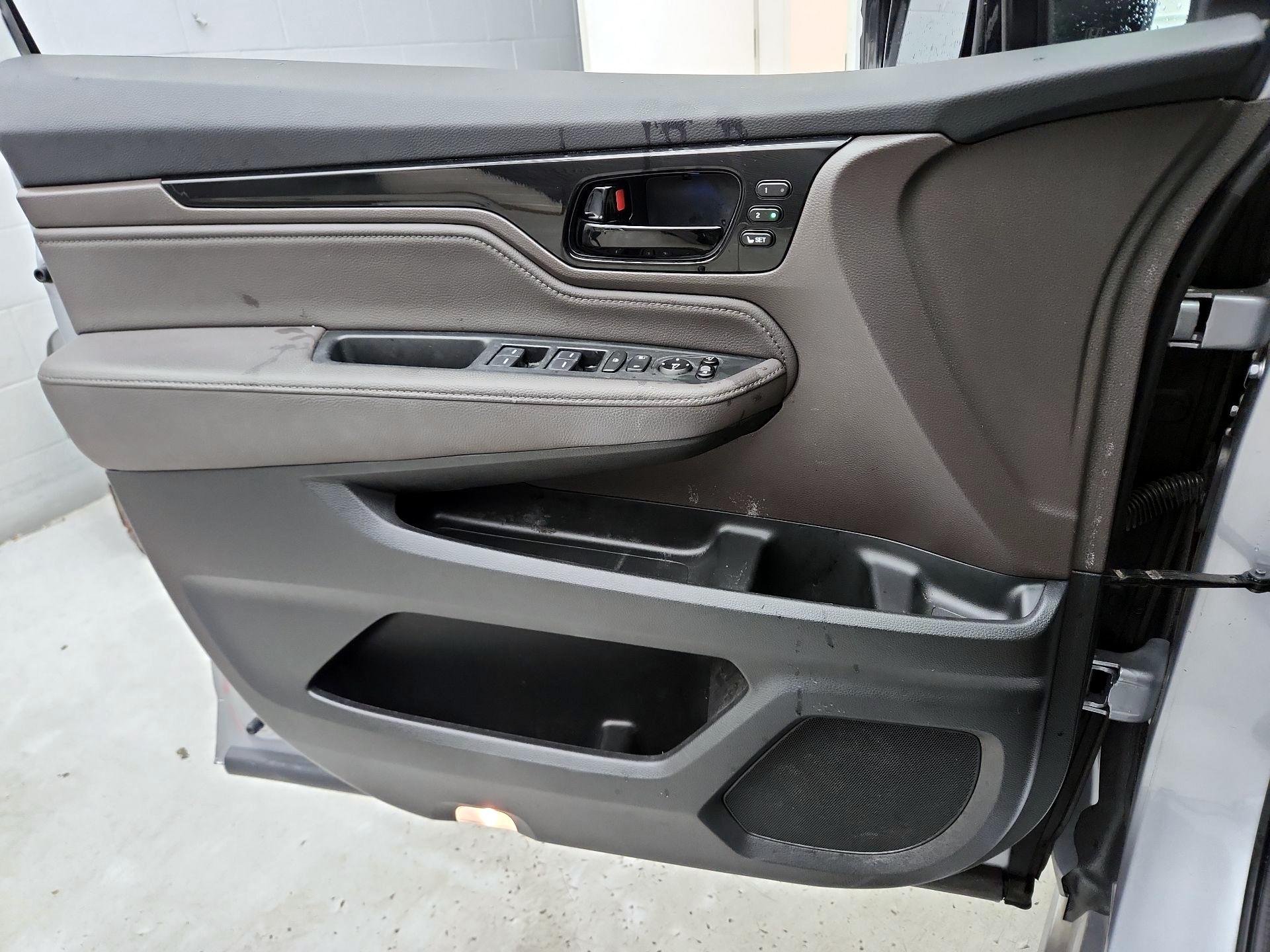 Thumbnail: 2020 Honda Odyssey - 12
