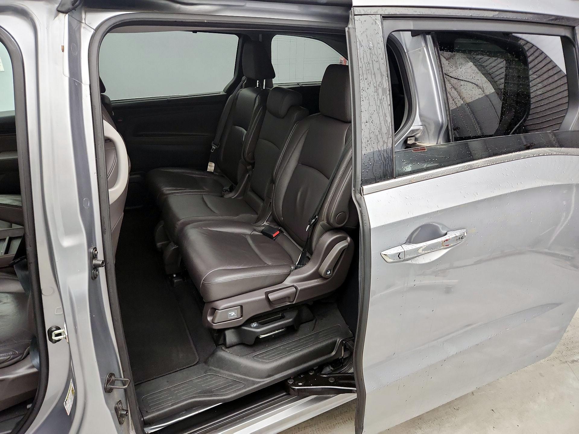 Thumbnail: 2020 Honda Odyssey - 19