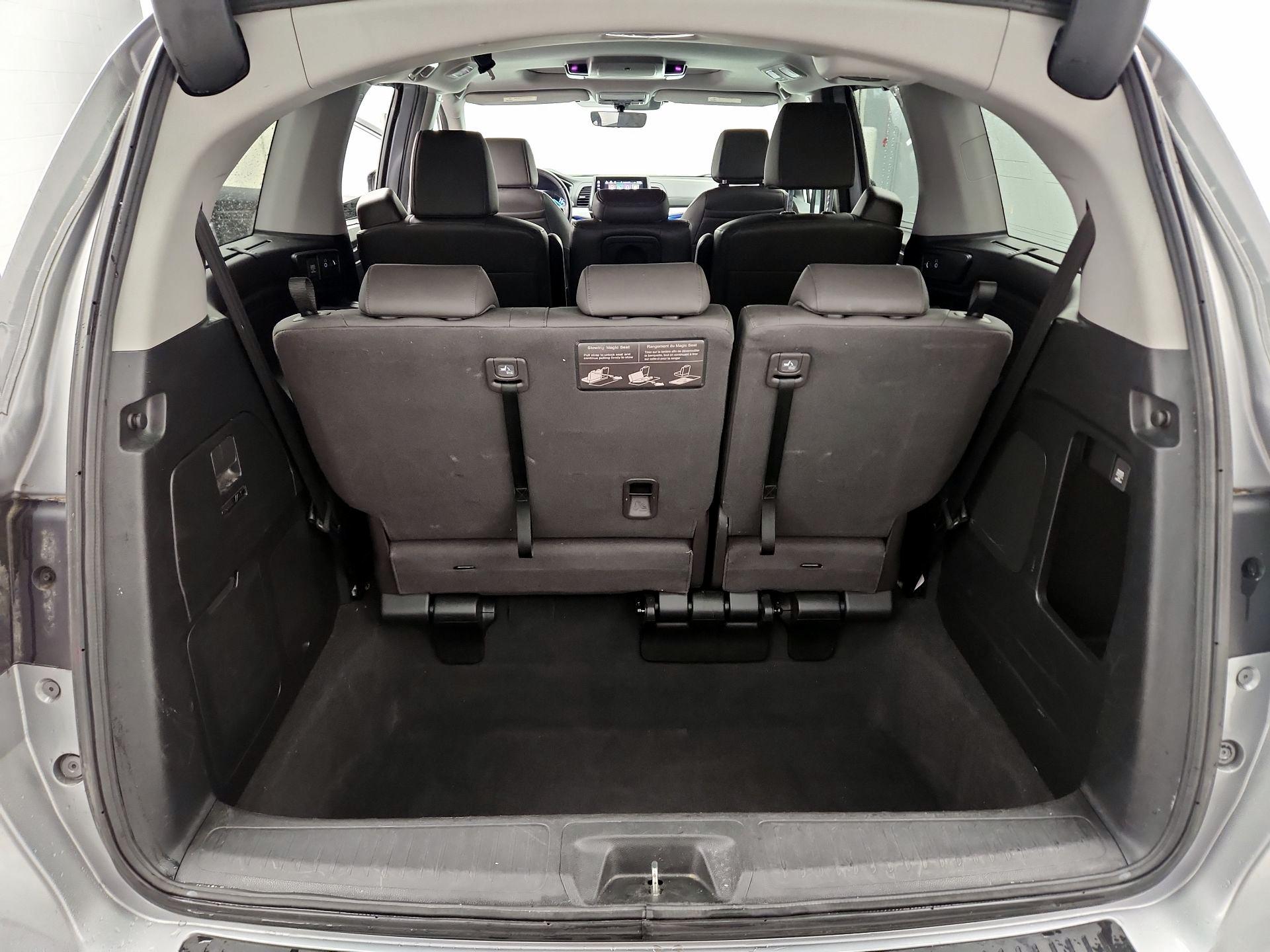 Thumbnail: 2020 Honda Odyssey - 20