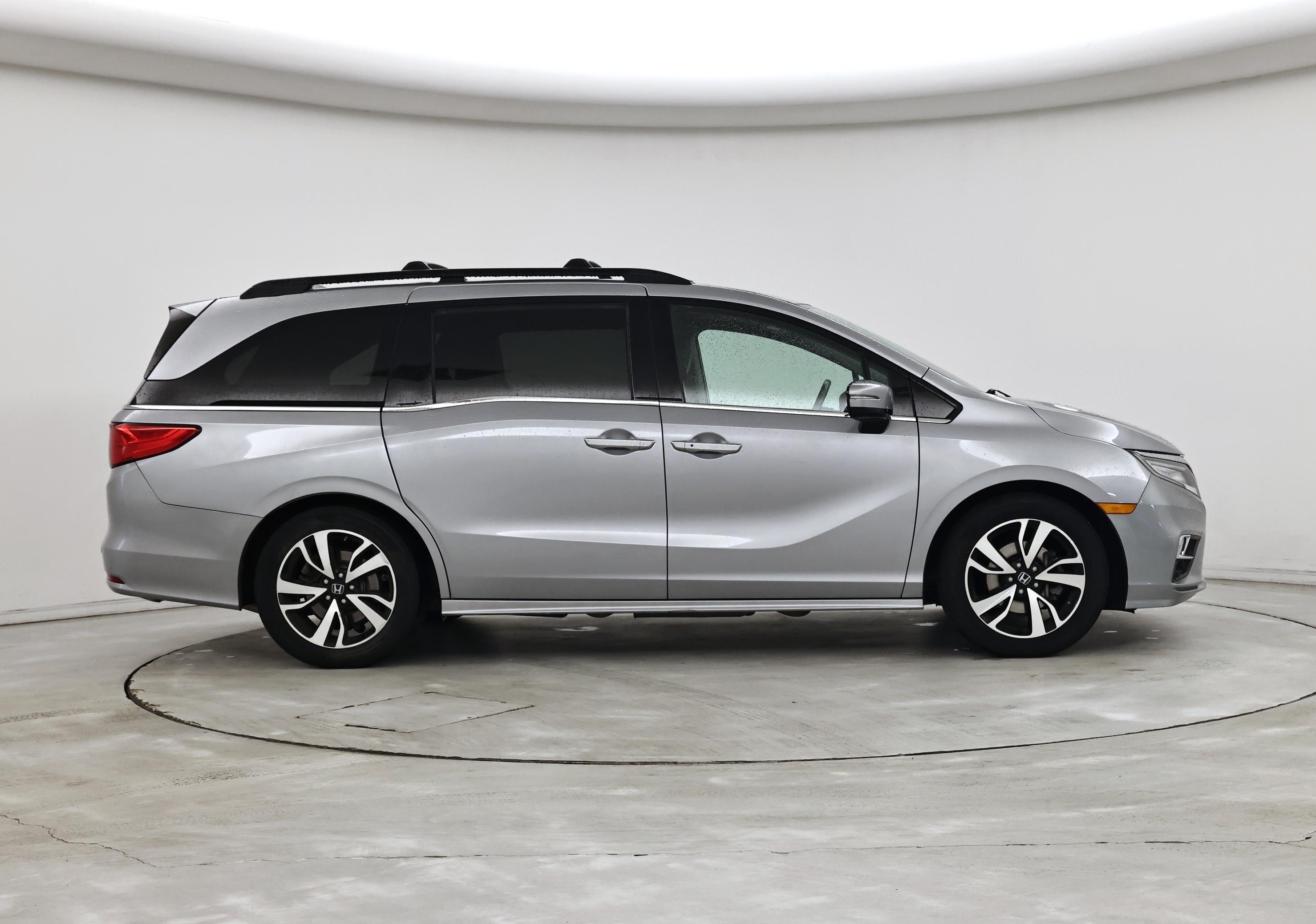 Thumbnail: 2020 Honda Odyssey - 7