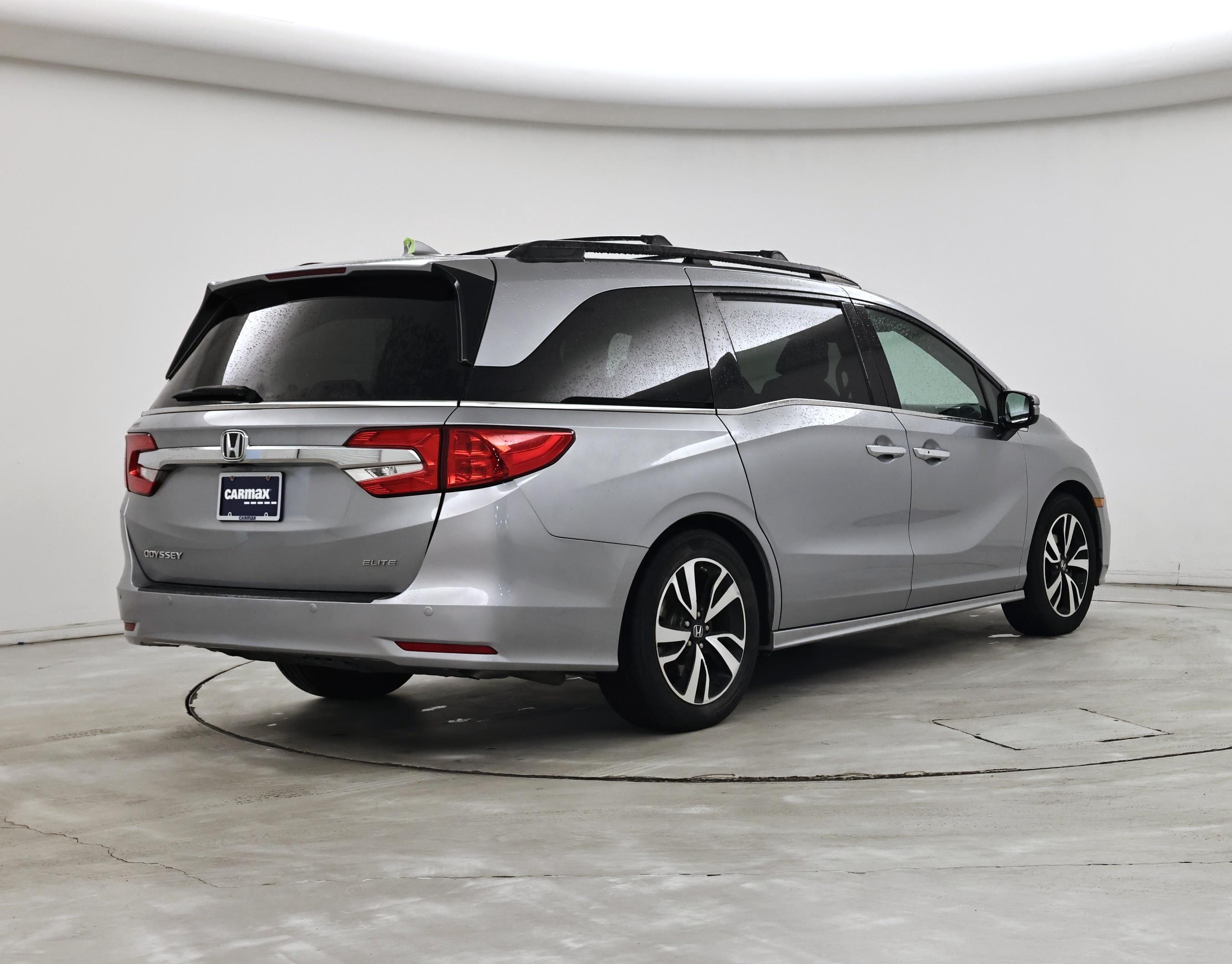 Thumbnail: 2020 Honda Odyssey - 8