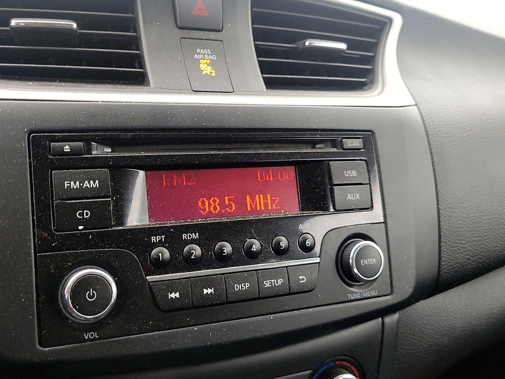 Thumbnail: 2017 Nissan Sentra - 14