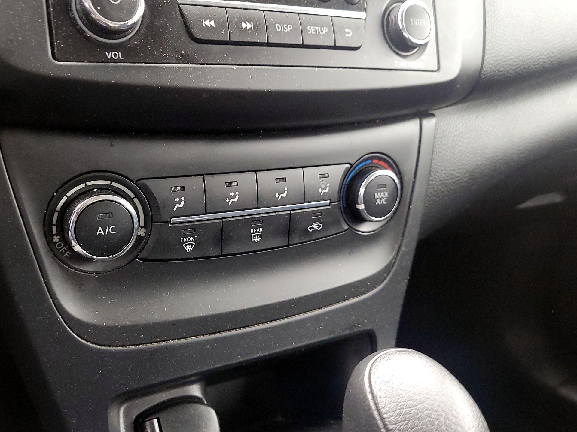 Thumbnail: 2017 Nissan Sentra - 15