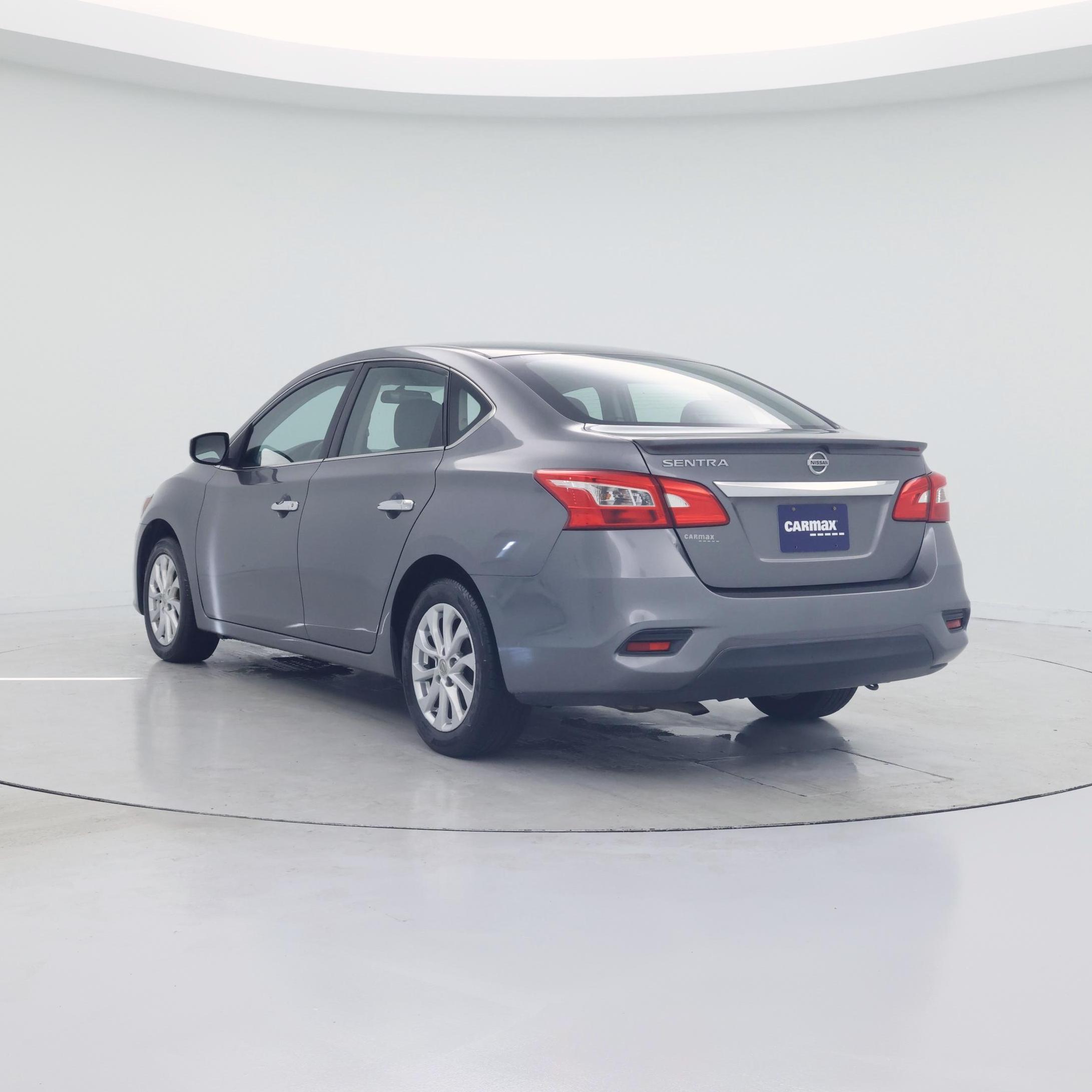 Thumbnail: 2017 Nissan Sentra - 2