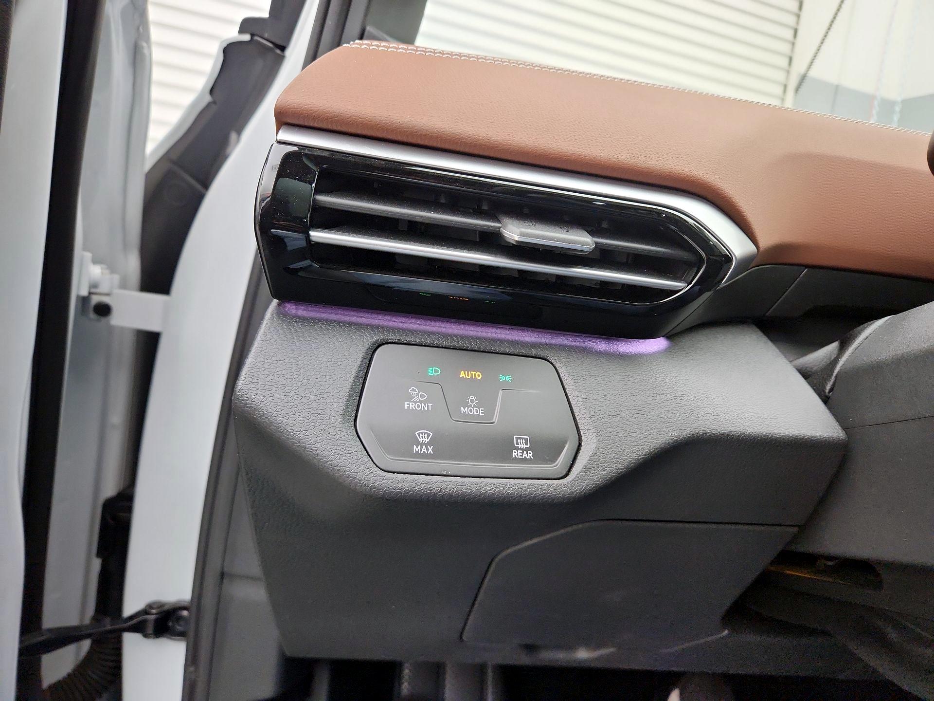 Thumbnail: 2021 Volkswagen ID.4 - 13