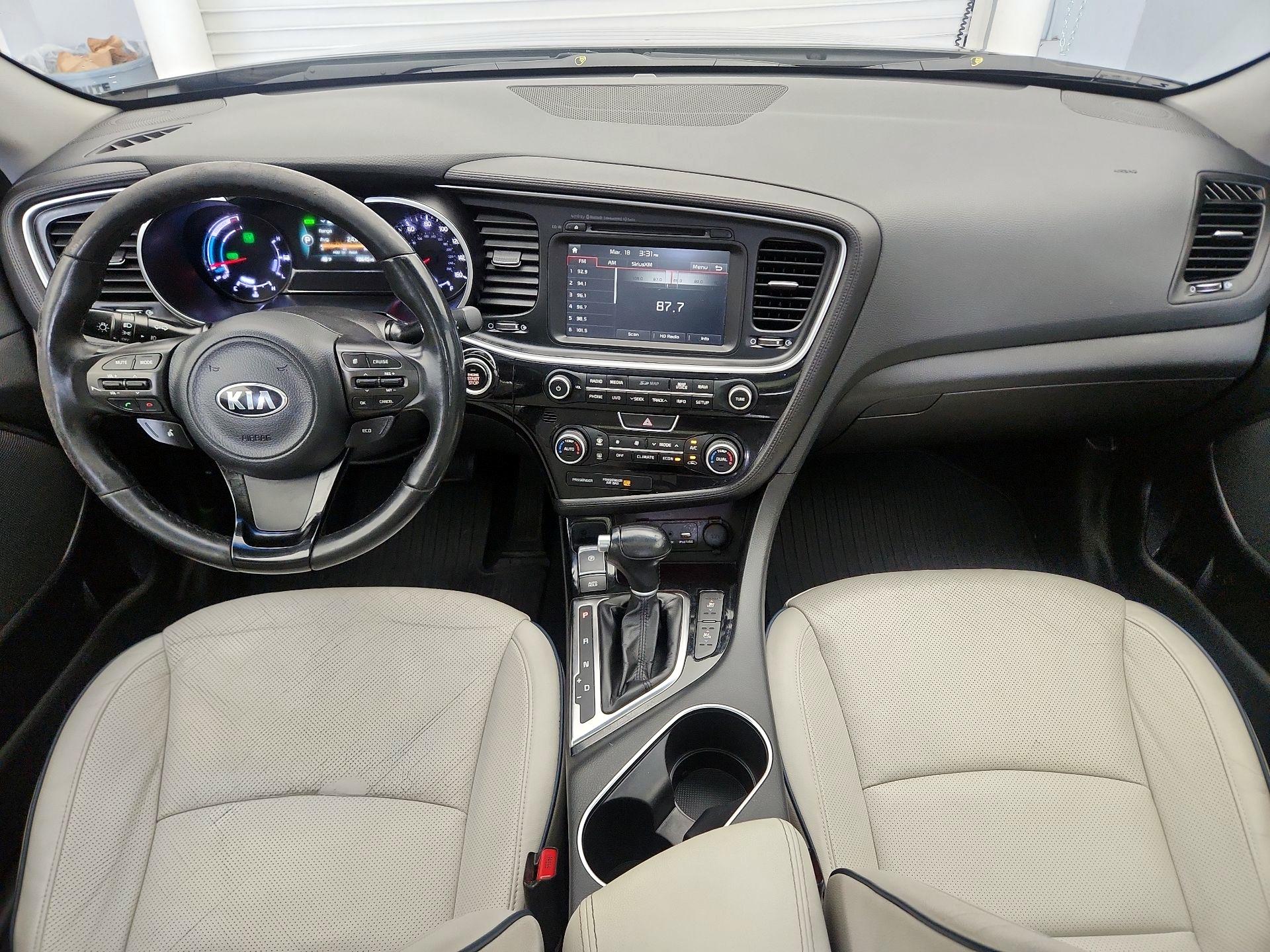 Thumbnail: 2015 Kia Optima - 9