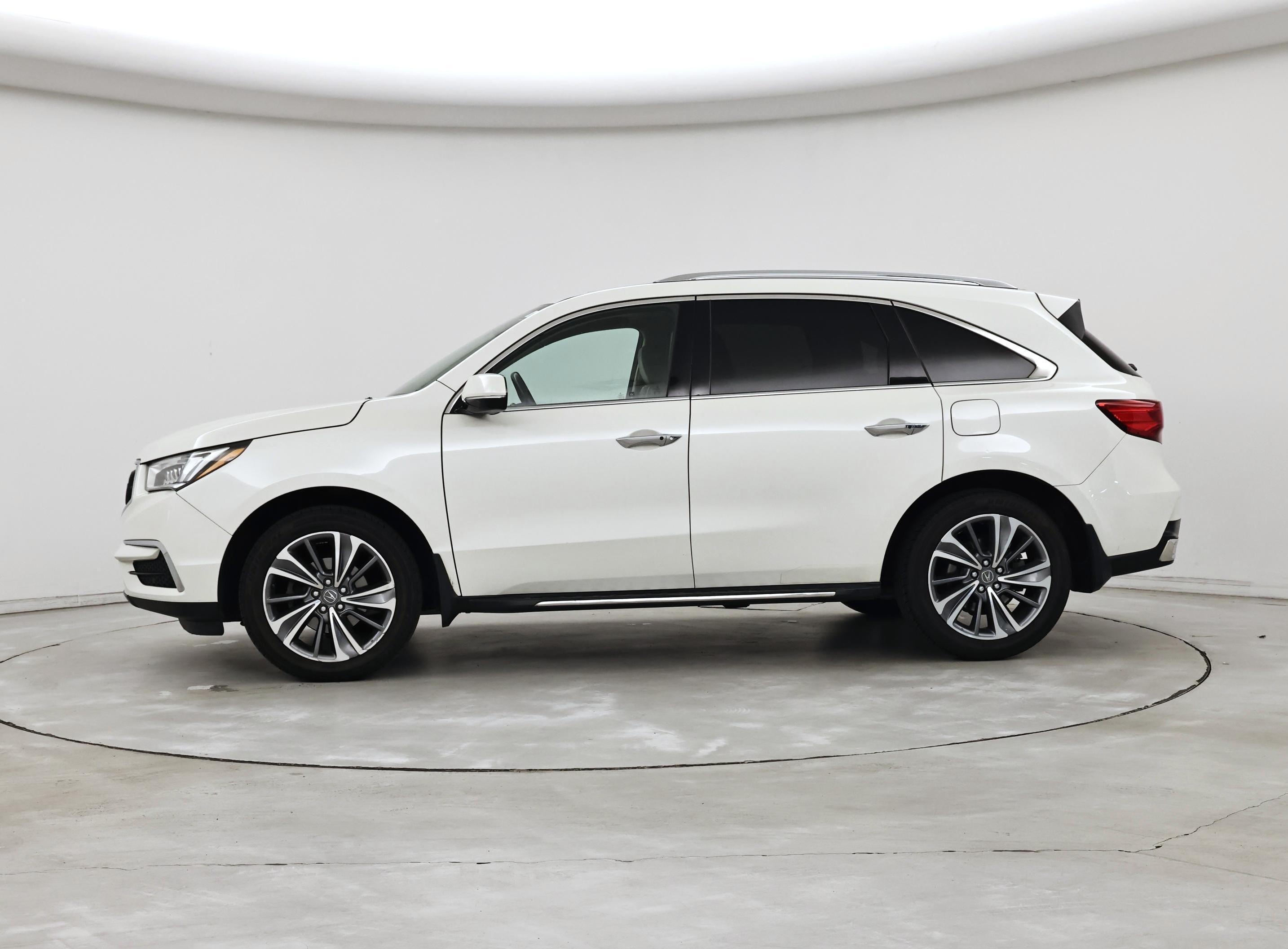 Thumbnail: 2017 Acura MDX - 3