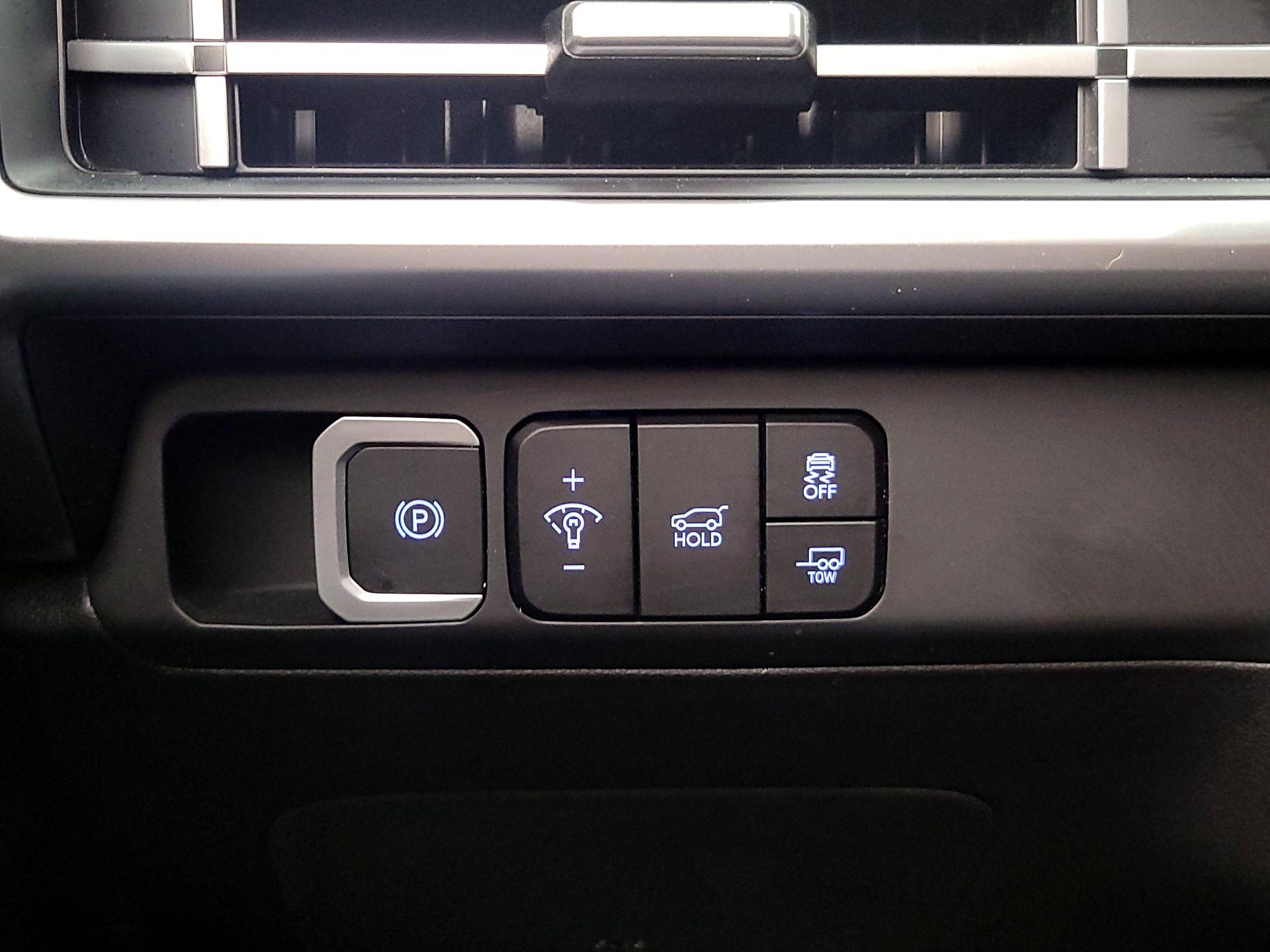 Thumbnail: 2024 Hyundai Santa Fe - 13