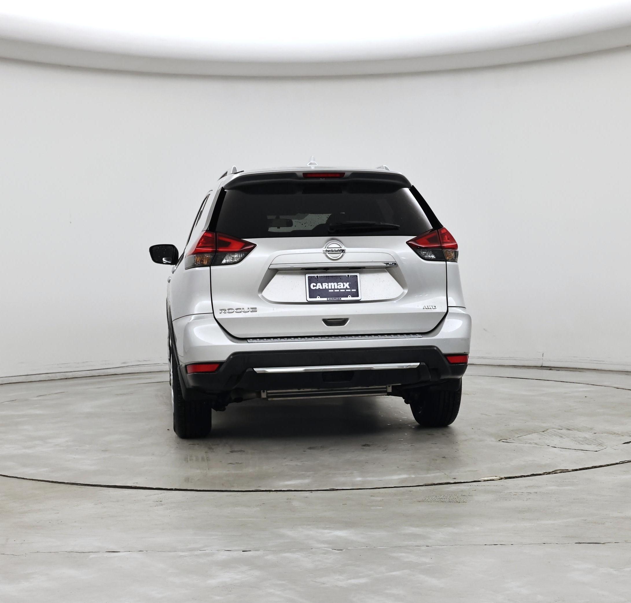 Thumbnail: 2017 Nissan Rogue - 6