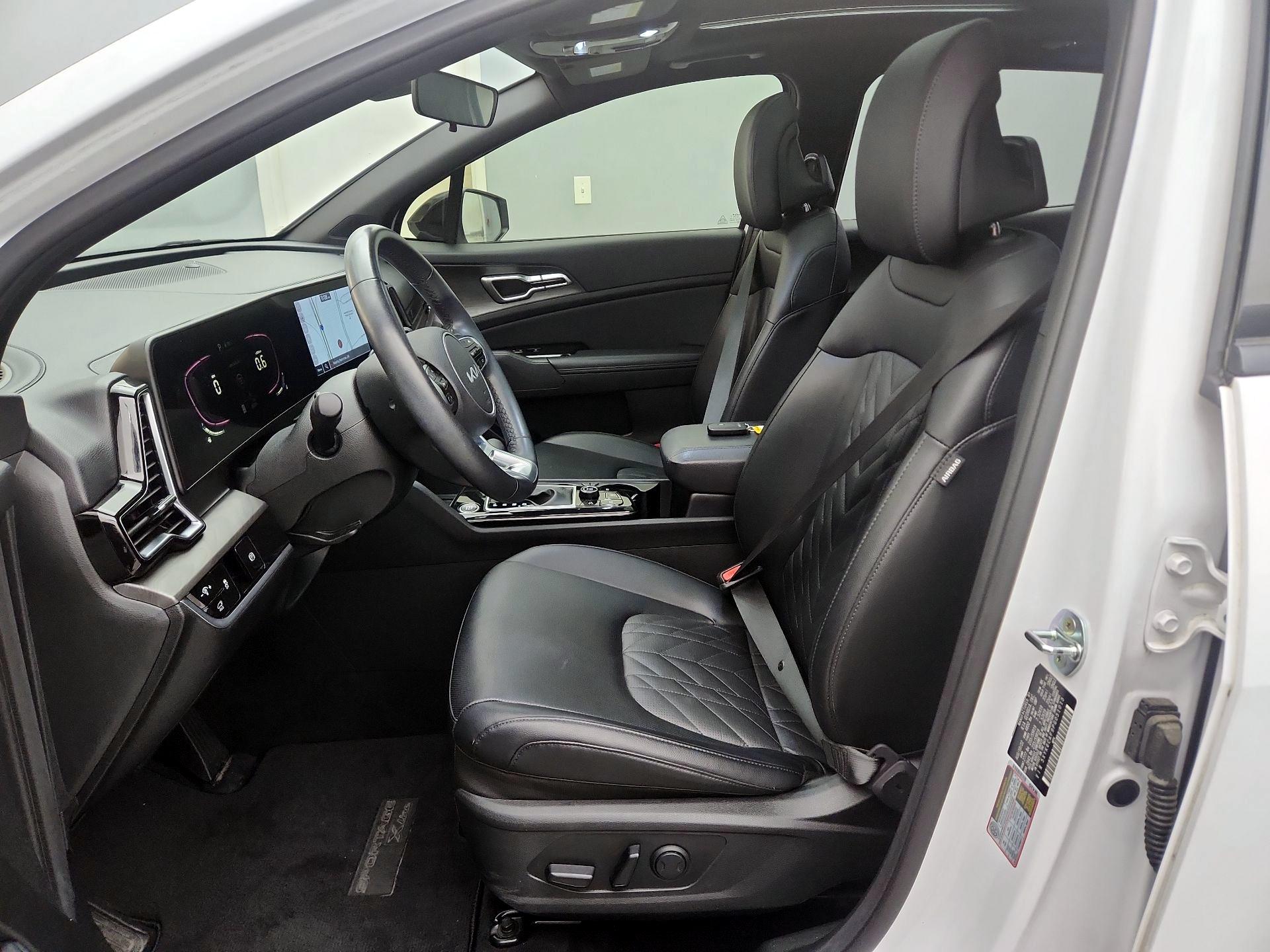 Thumbnail: 2023 Kia Sportage - 11