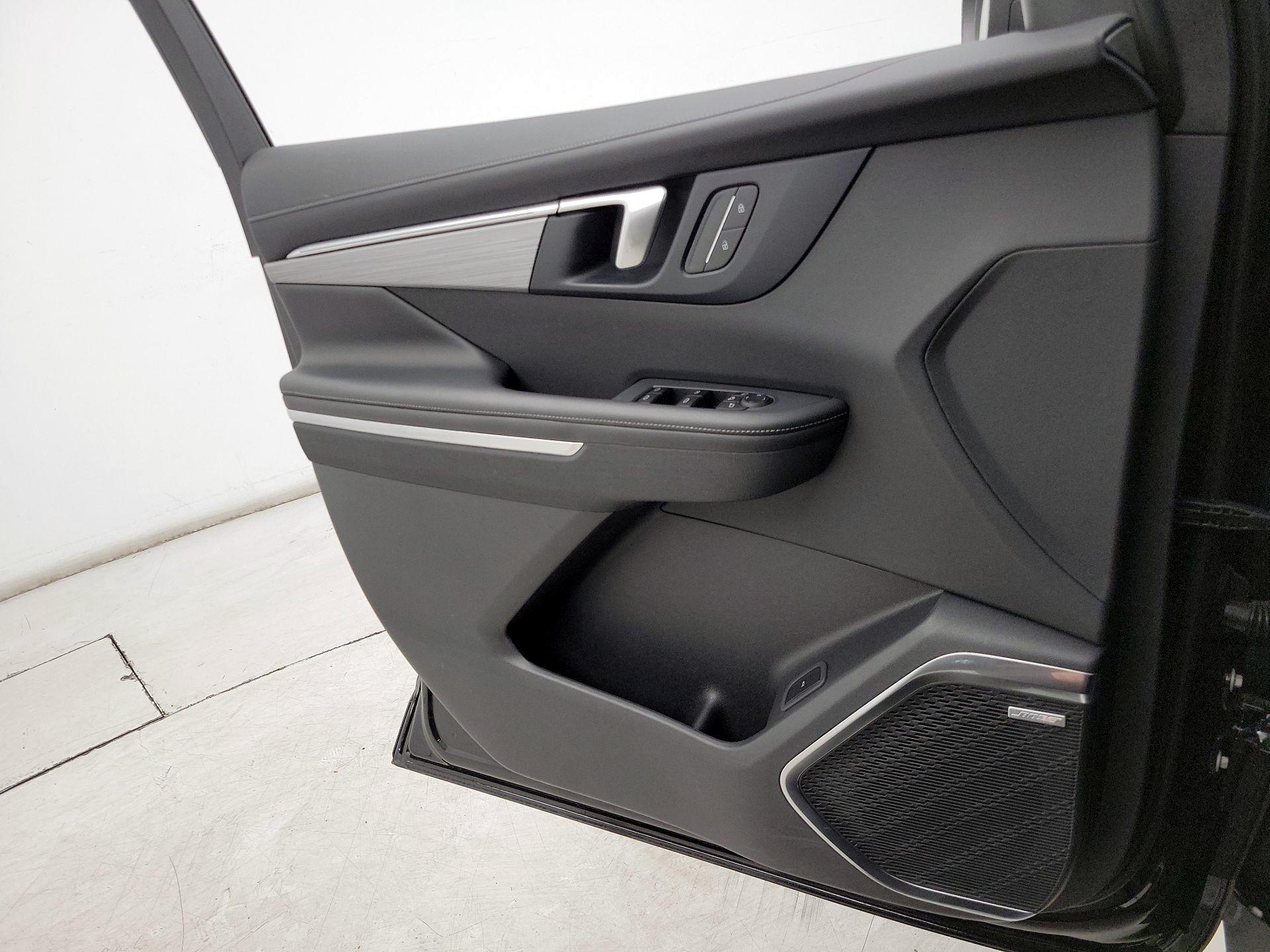 Thumbnail: 2025 Buick Enclave - 12