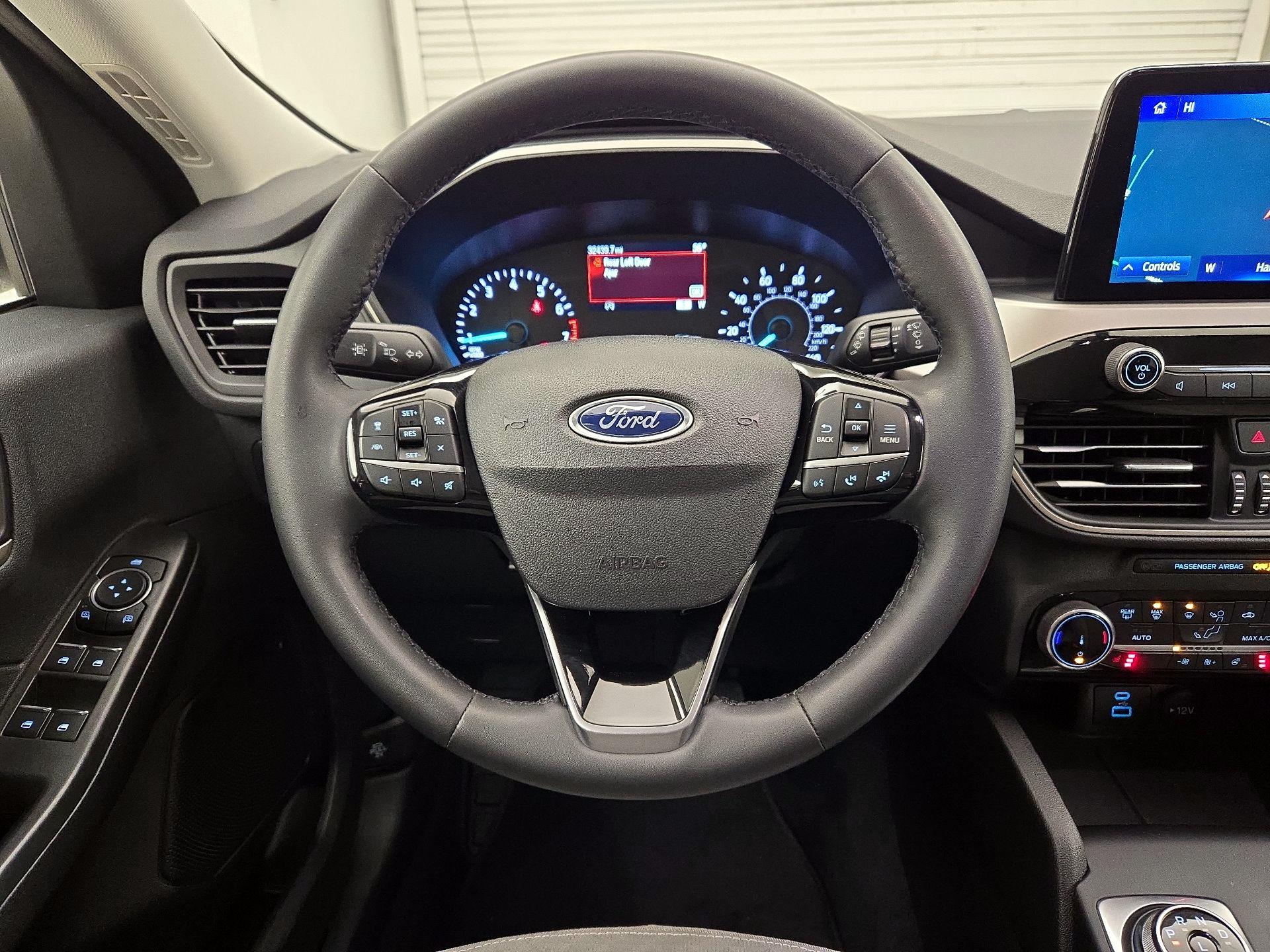 Thumbnail: 2022 Ford Escape - 10