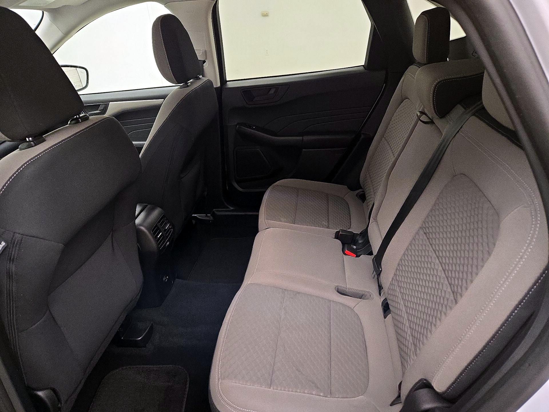 Thumbnail: 2022 Ford Escape - 19