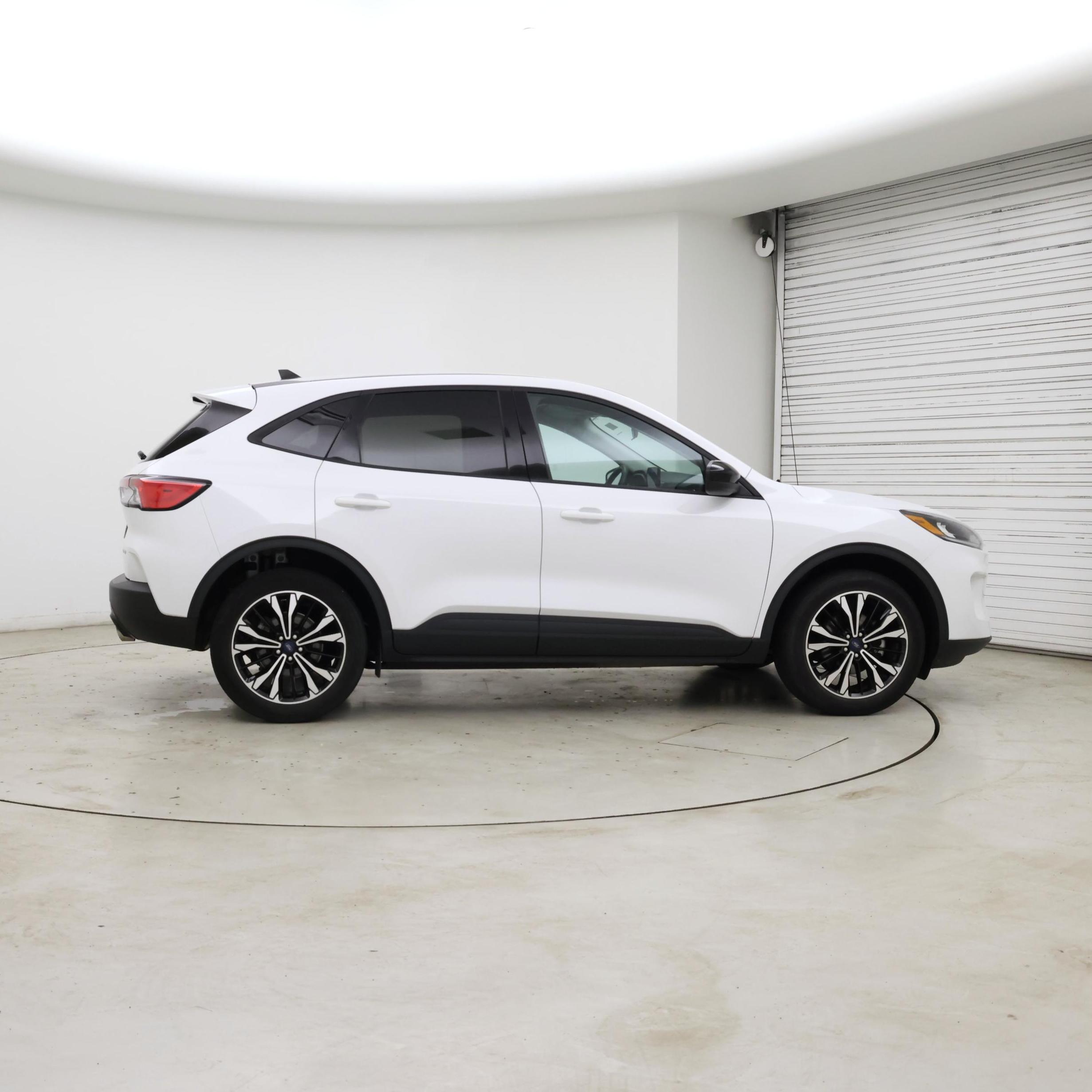 Thumbnail: 2022 Ford Escape - 7