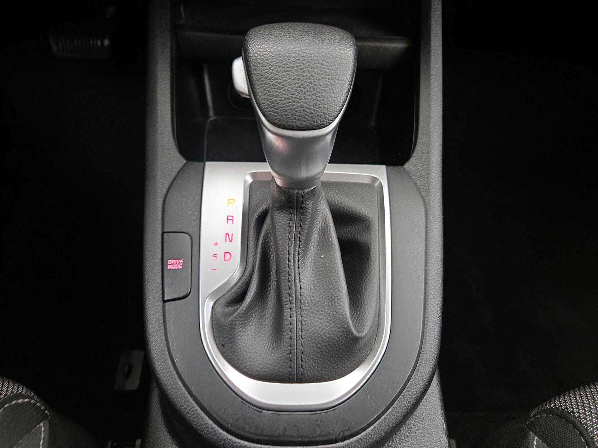 Thumbnail: 2023 Kia Forte - 17