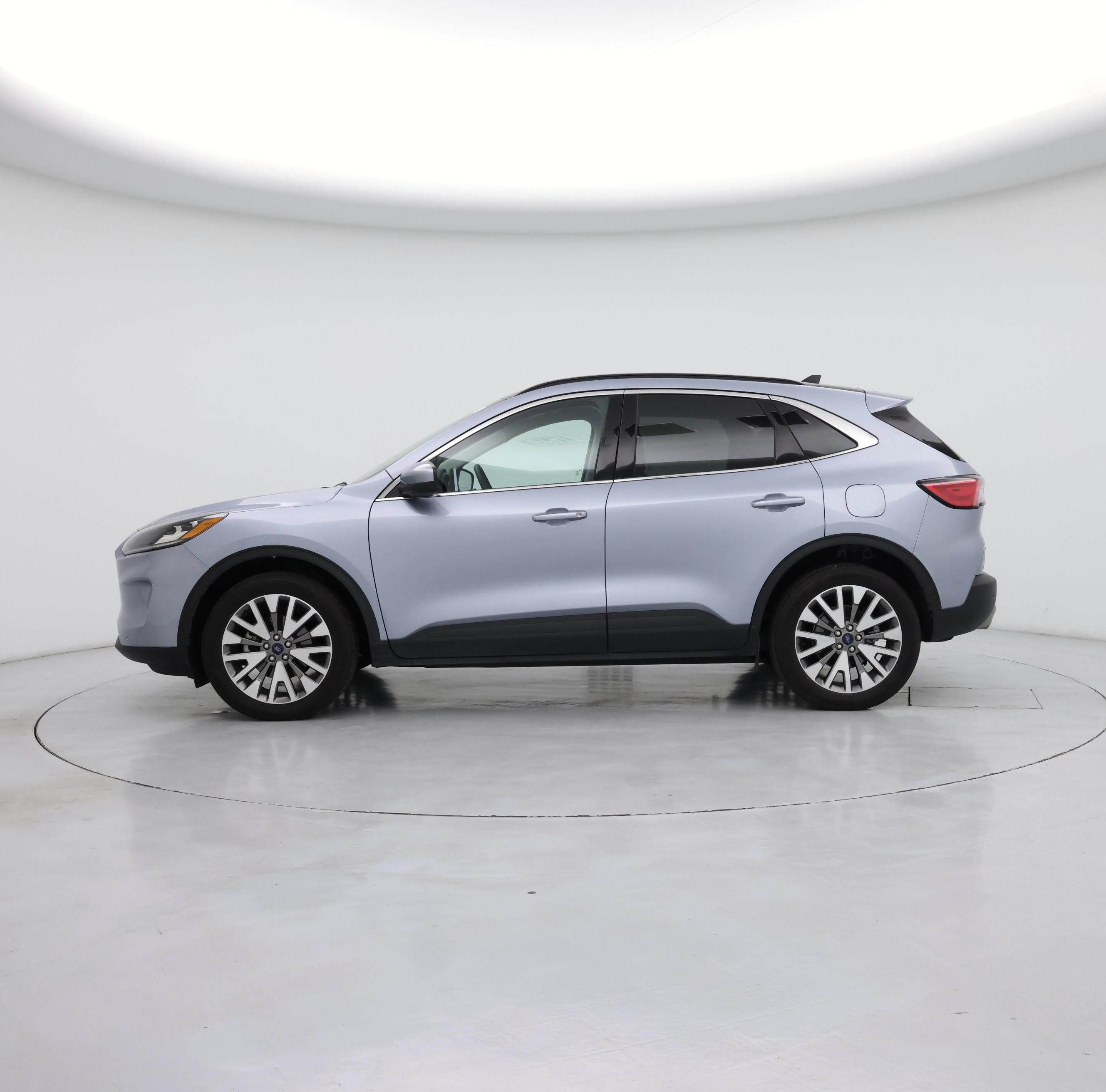 Thumbnail: 2022 Ford Escape - 3