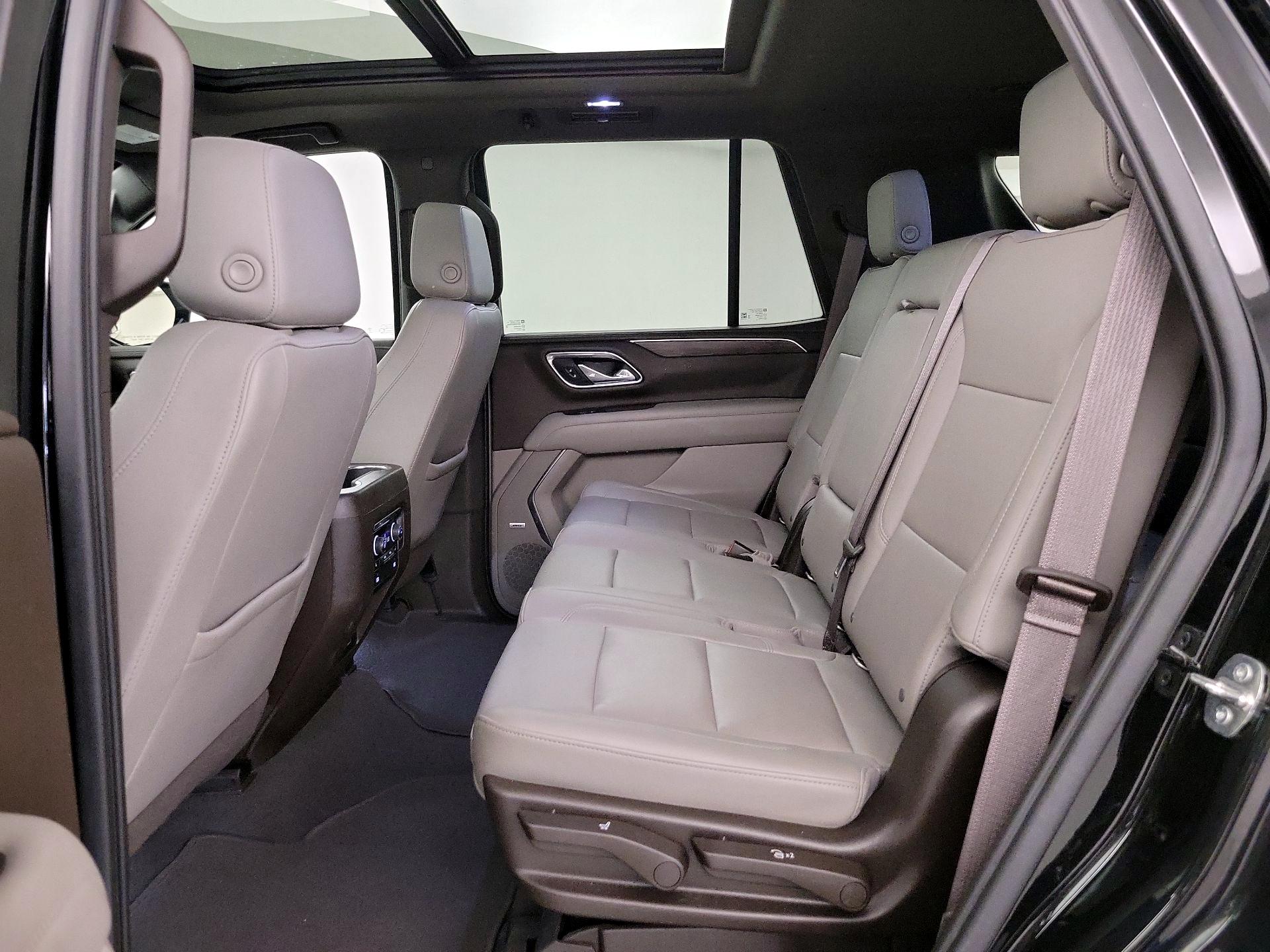 Thumbnail: 2022 Chevrolet Tahoe - 20