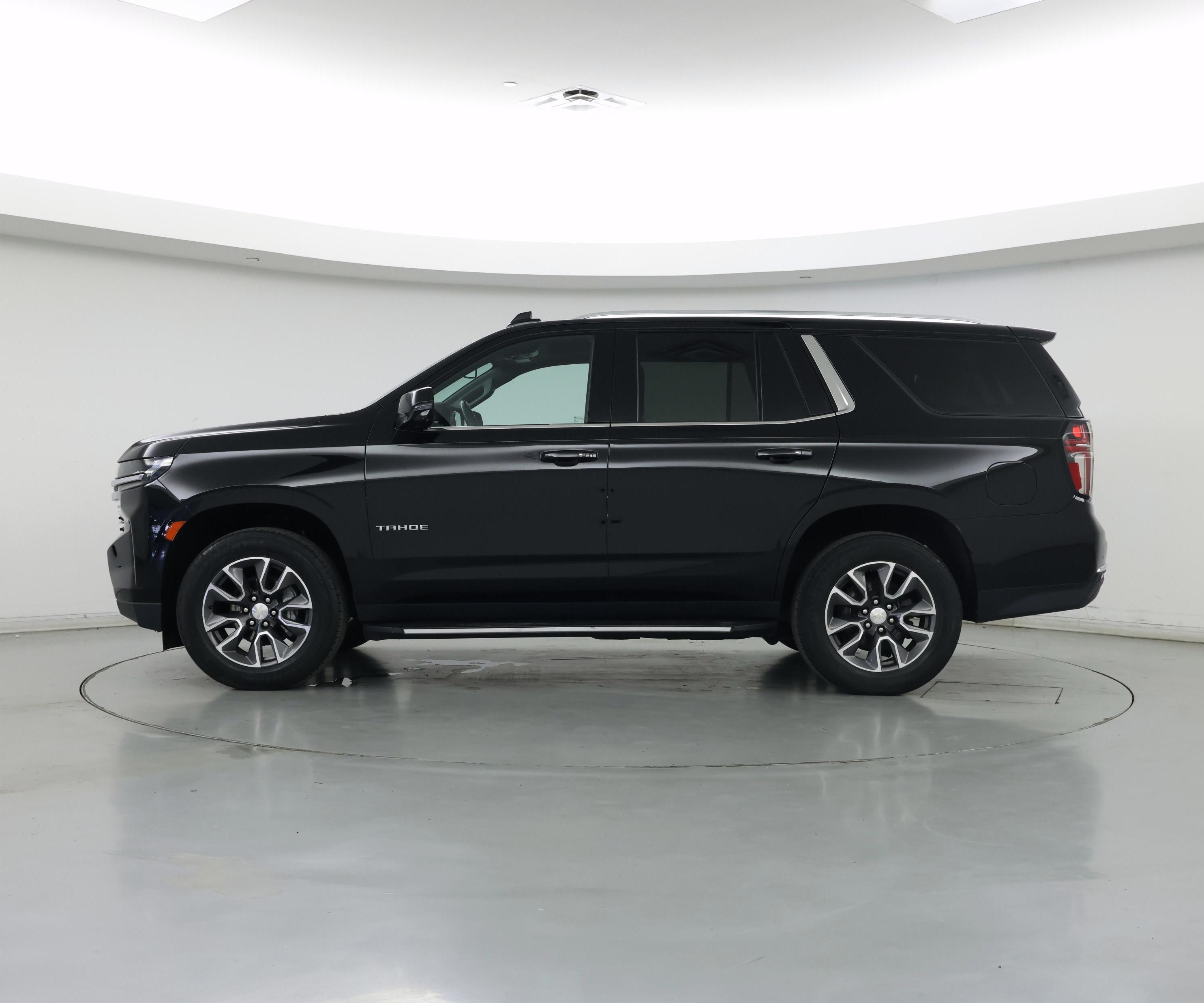Thumbnail: 2022 Chevrolet Tahoe - 3