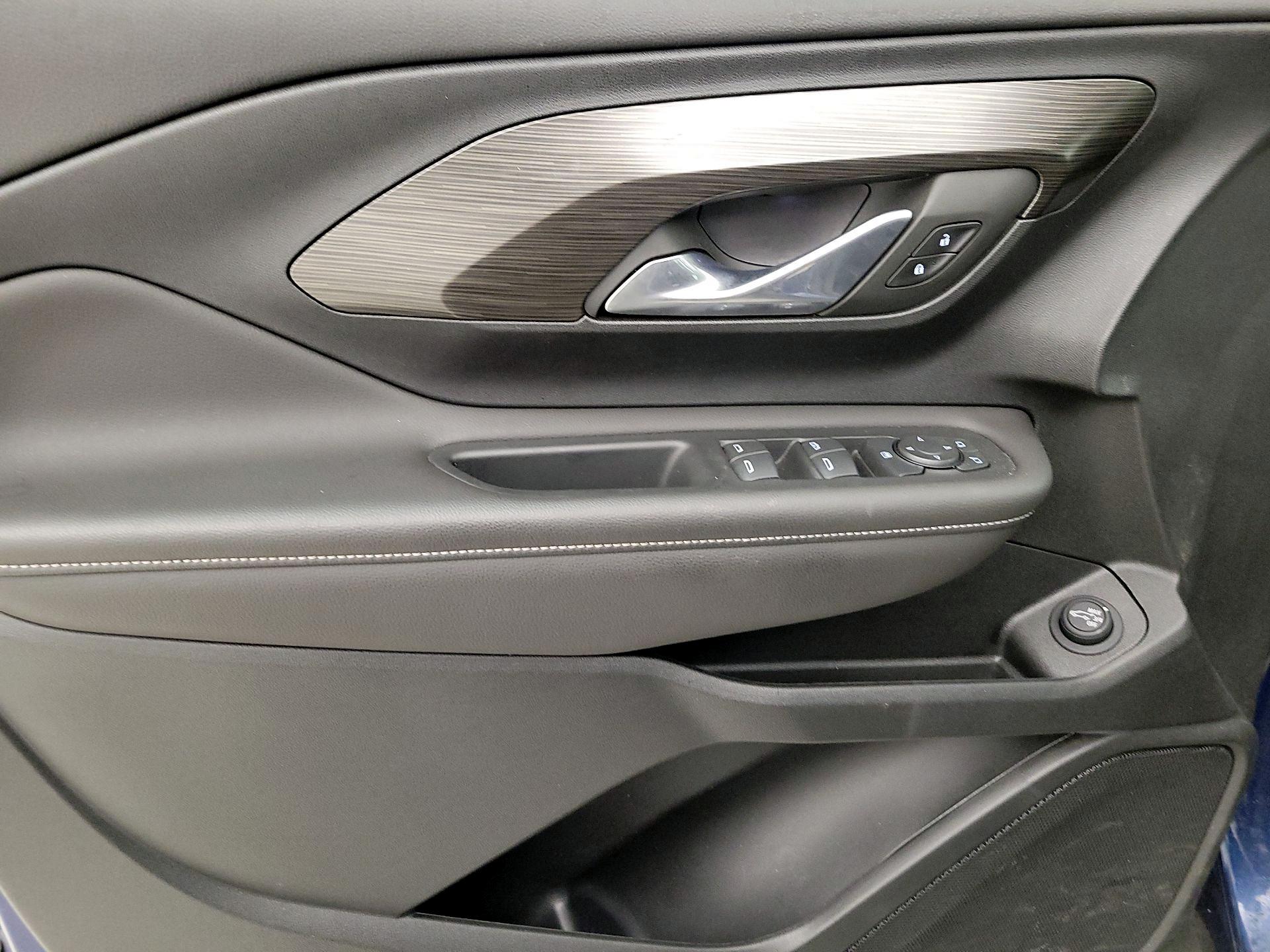 Thumbnail: 2022 GMC Terrain - 12