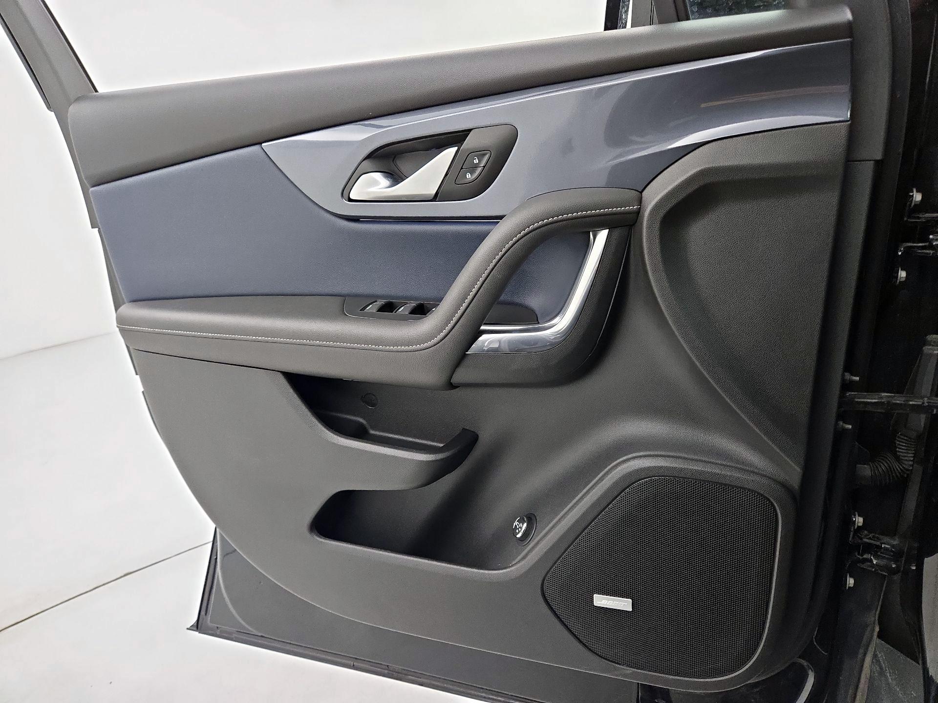 Thumbnail: 2025 Chevrolet Blazer - 12