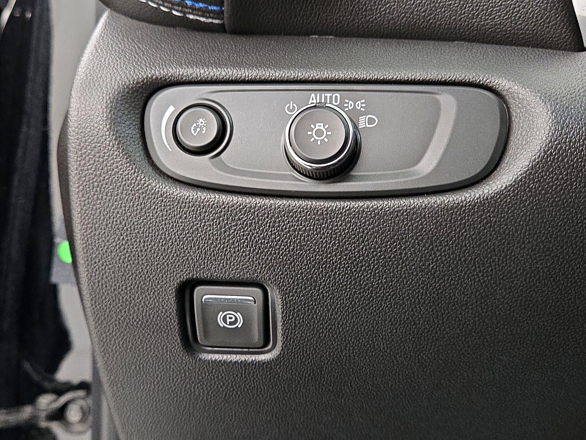 Thumbnail: 2025 Chevrolet Blazer - 13