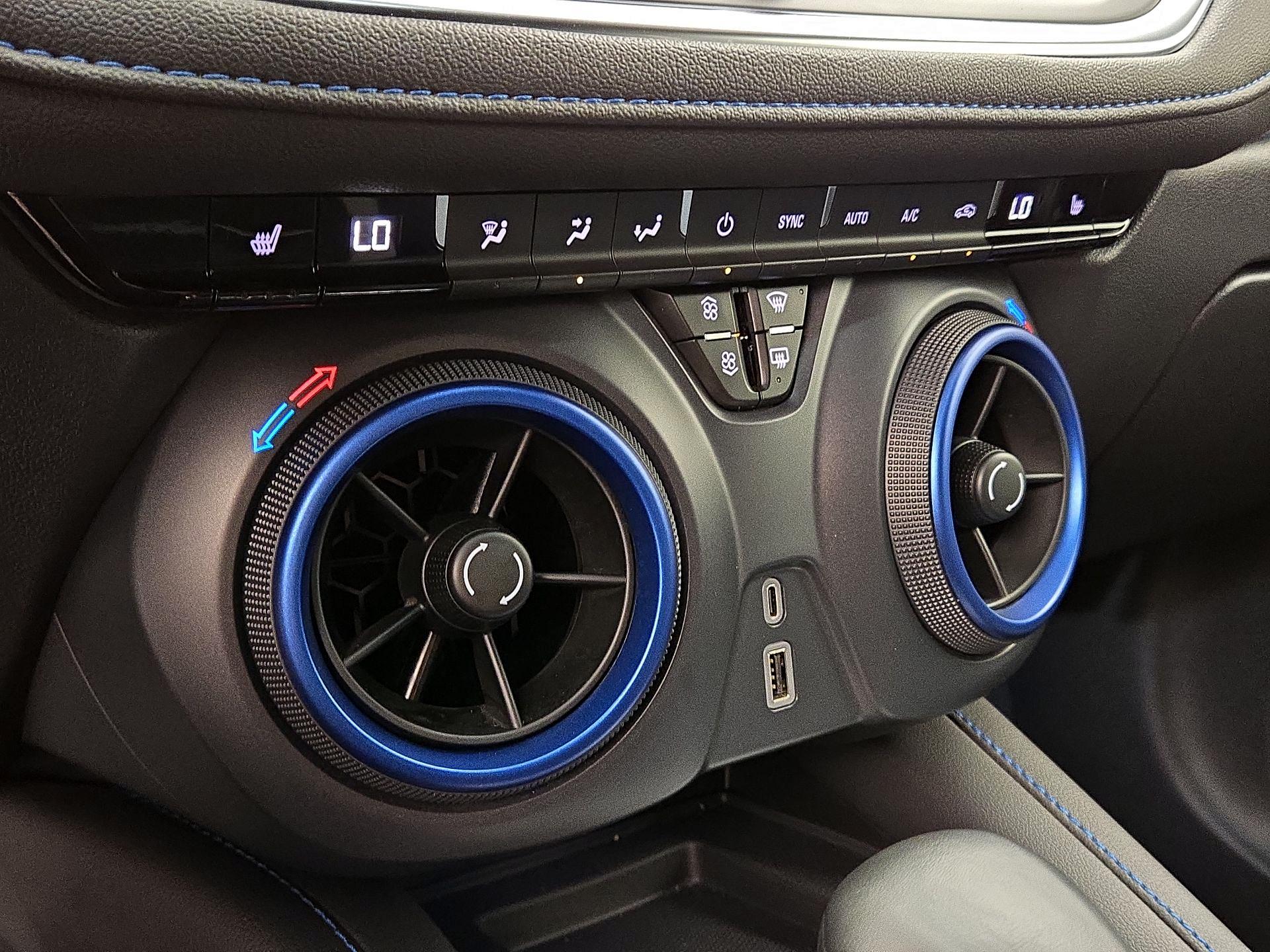 Thumbnail: 2025 Chevrolet Blazer - 16