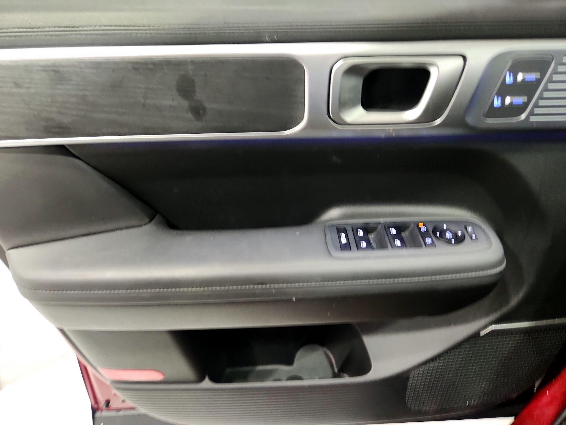 Thumbnail: 2024 Hyundai Santa Fe - 12