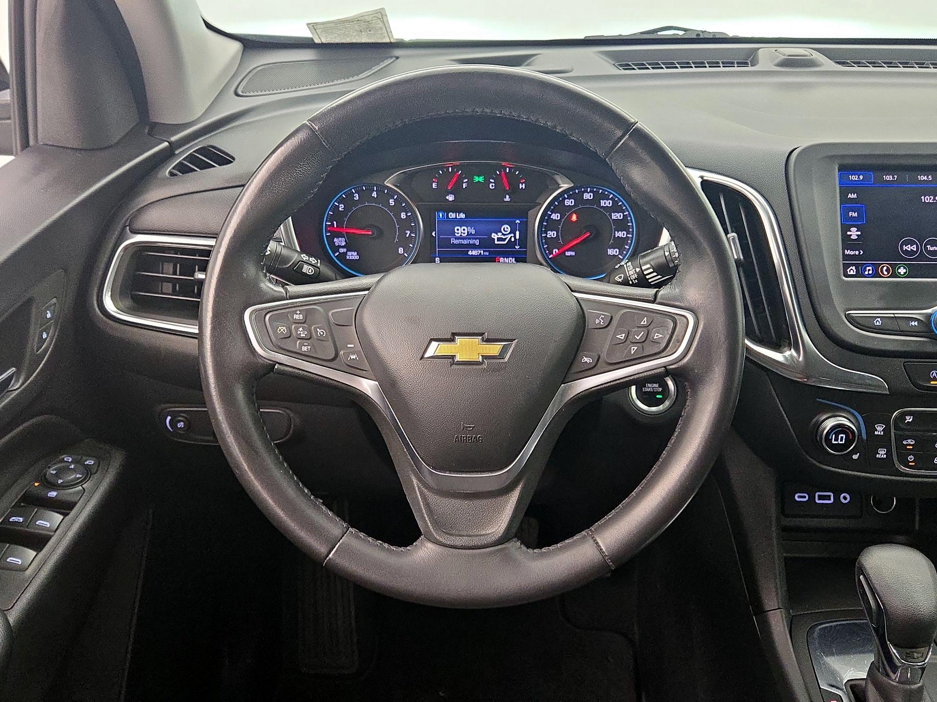 Thumbnail: 2022 Chevrolet Equinox - 10