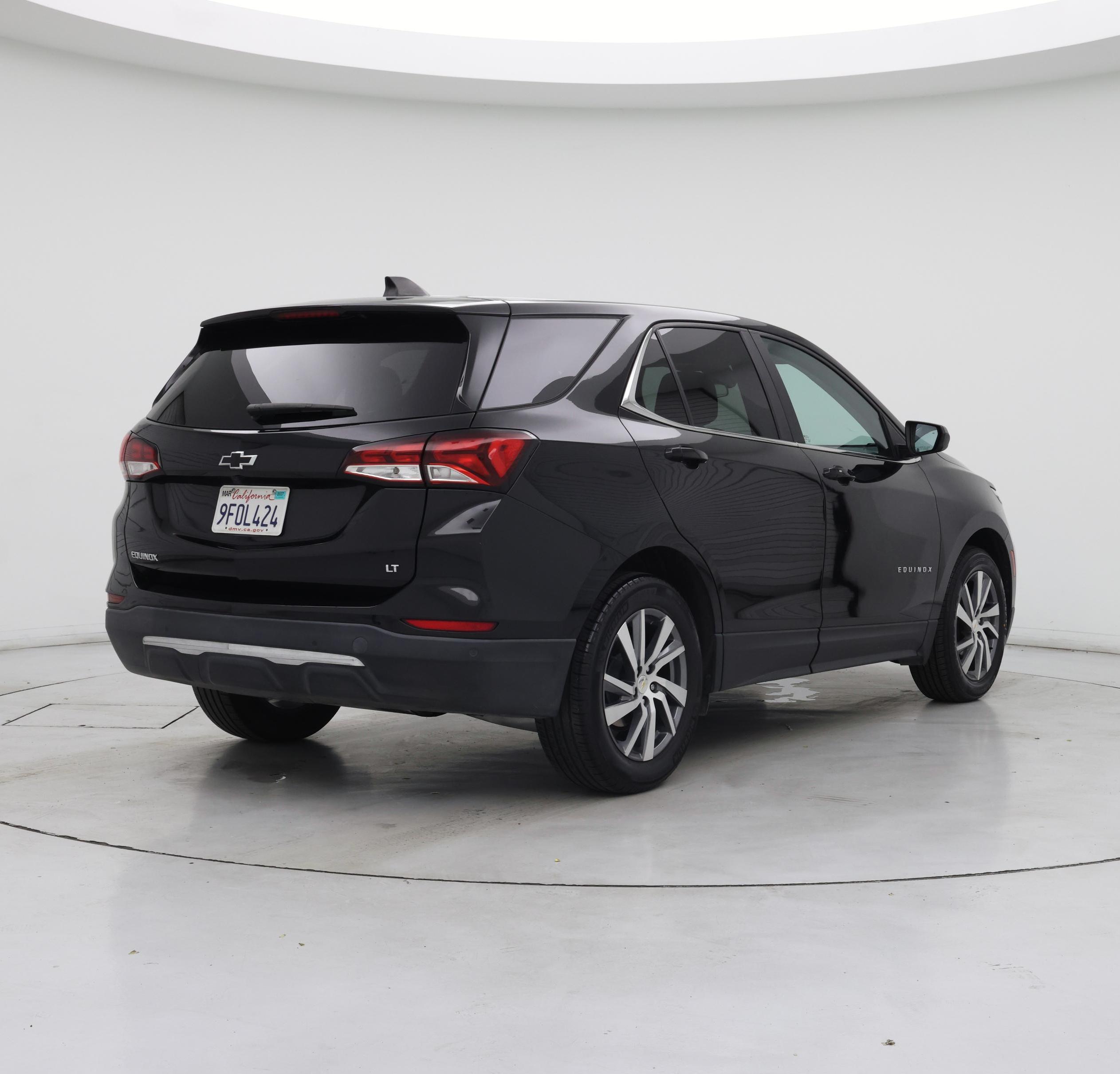 Thumbnail: 2022 Chevrolet Equinox - 8