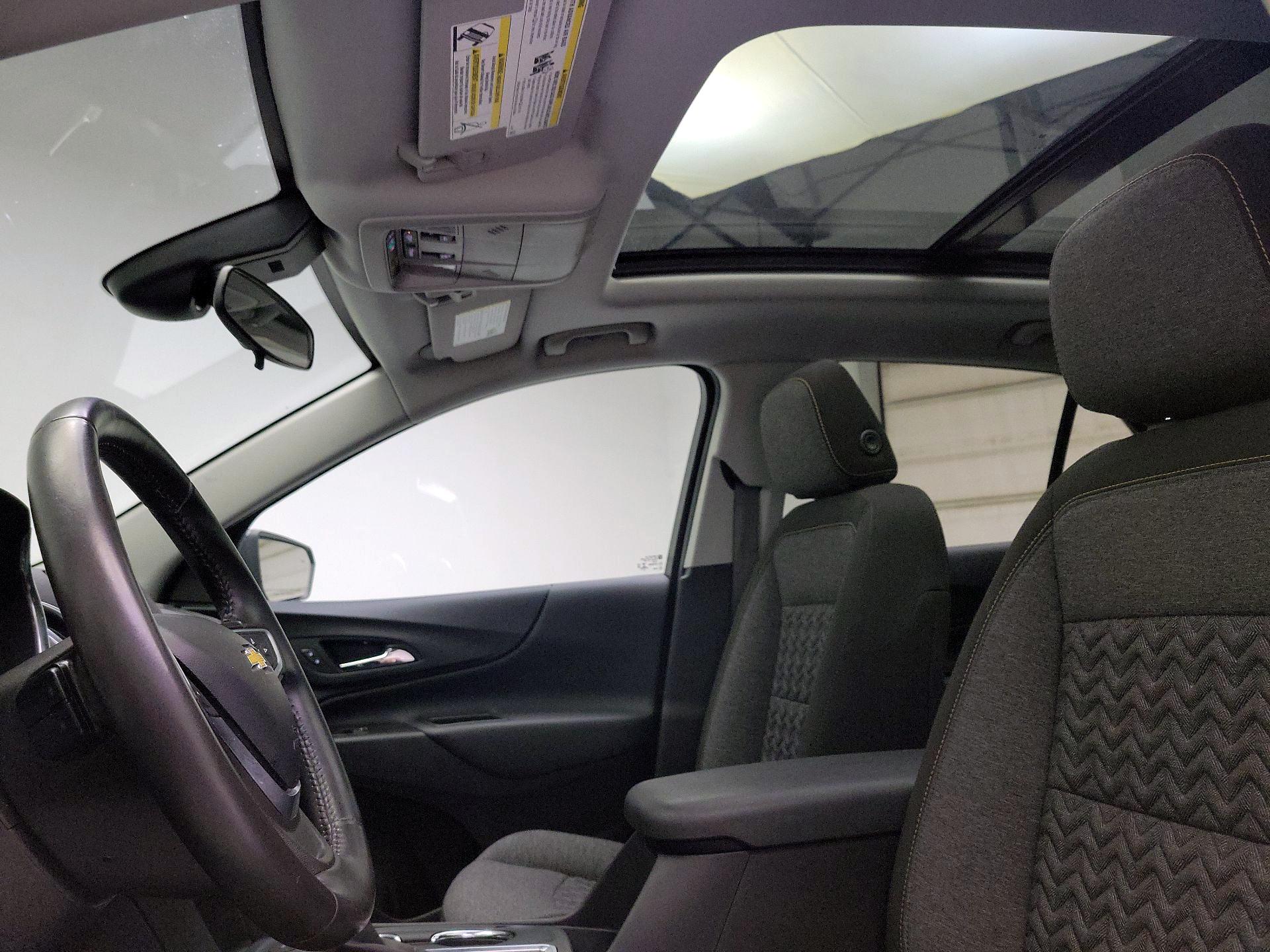 Thumbnail: 2022 Chevrolet Equinox - 18