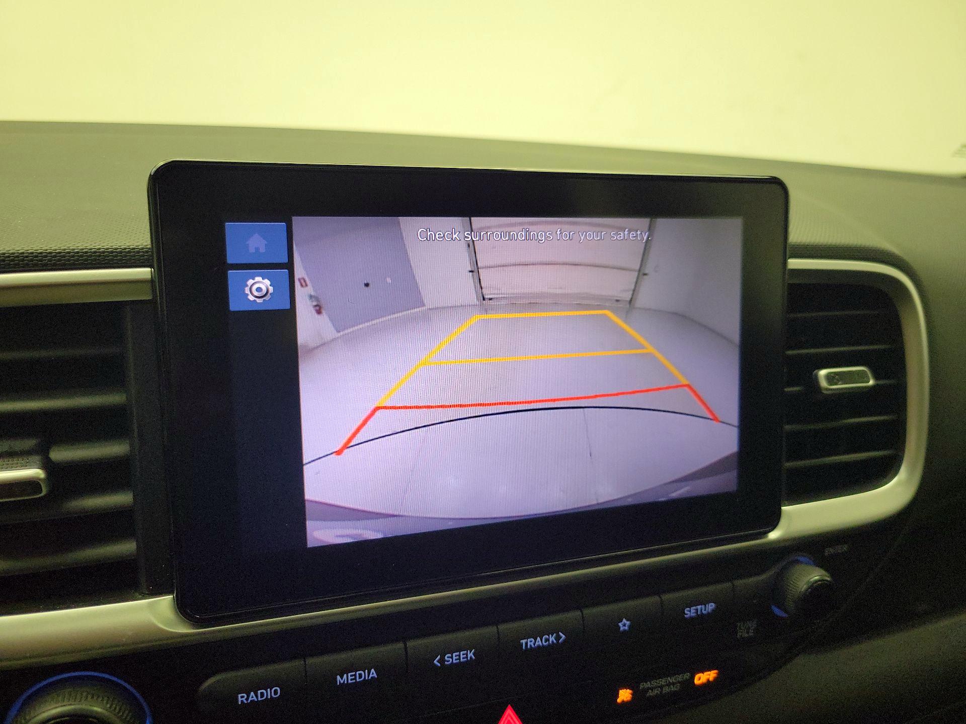 Thumbnail: 2023 Hyundai Venue - 14