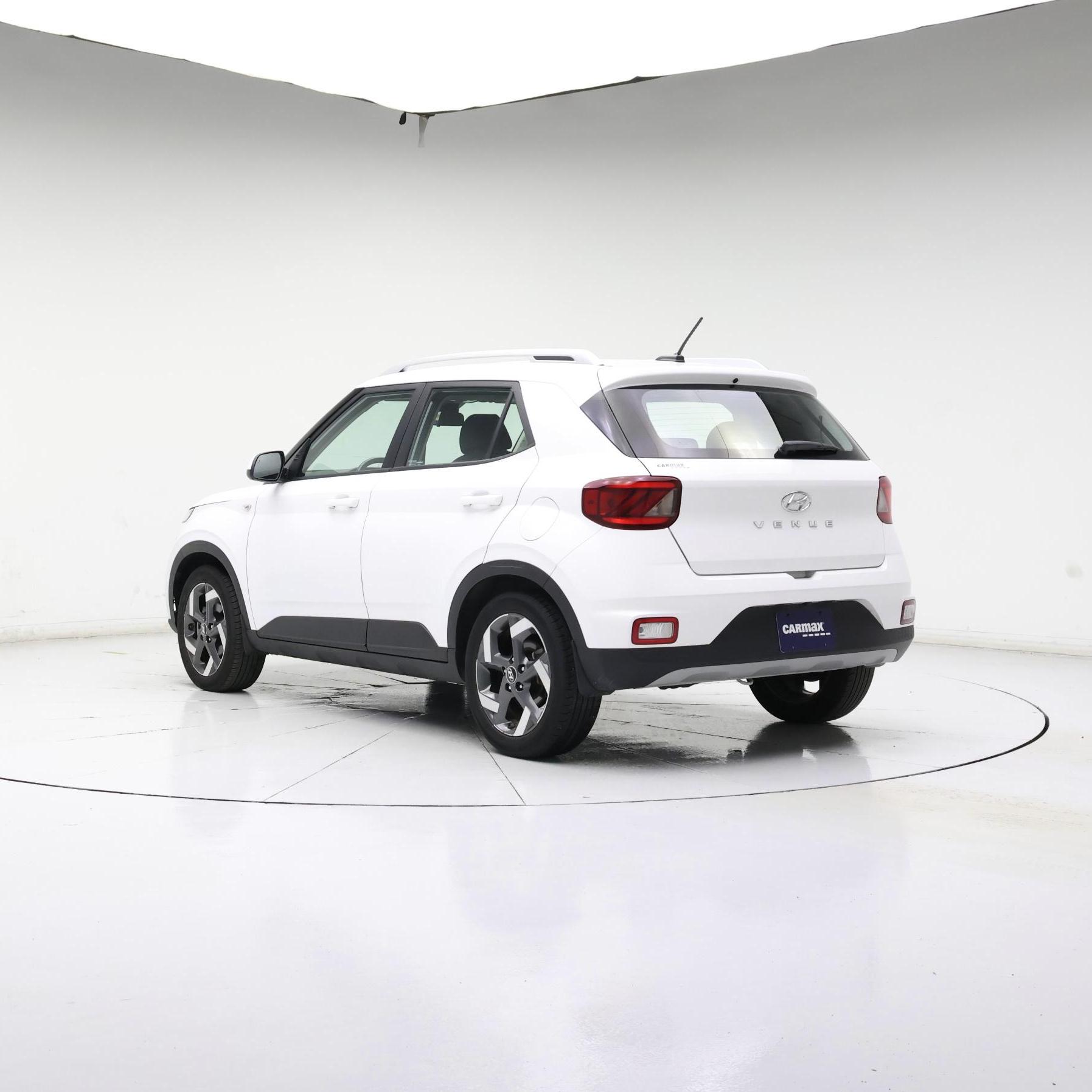 Thumbnail: 2023 Hyundai Venue - 2