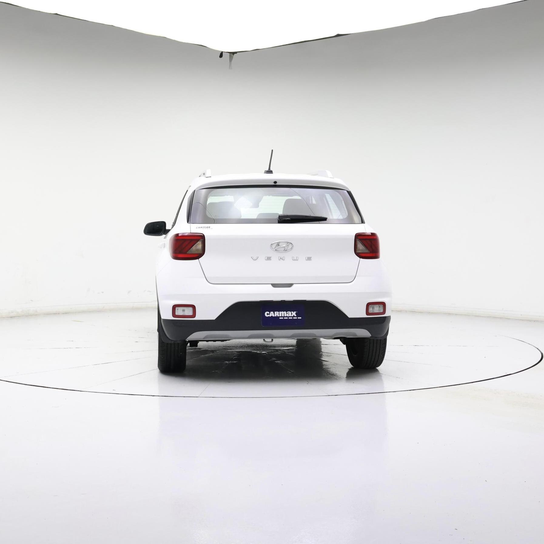 Thumbnail: 2023 Hyundai Venue - 6