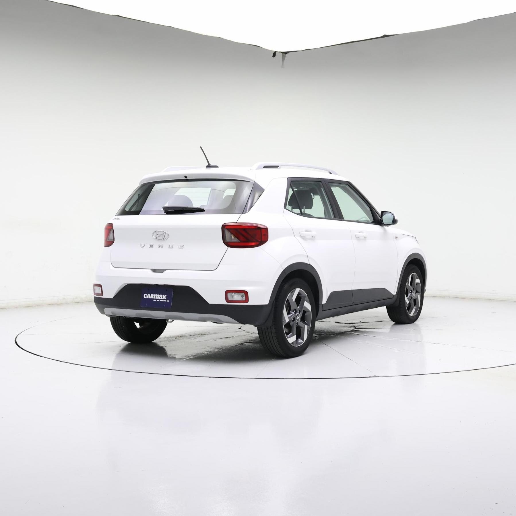 Thumbnail: 2023 Hyundai Venue - 8