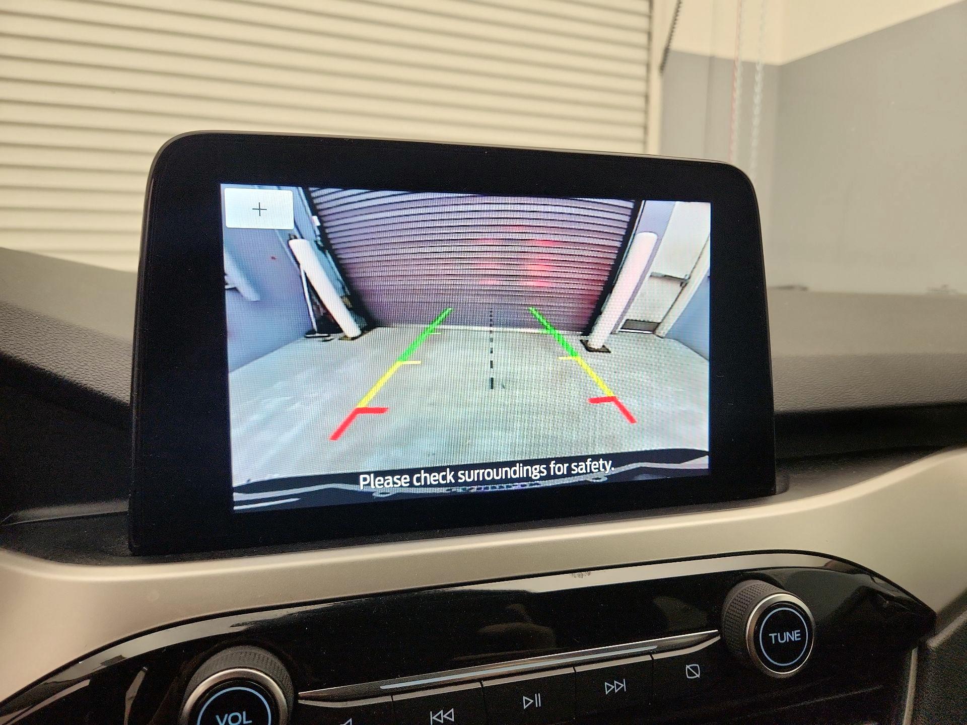 Thumbnail: 2020 Ford Escape - 15