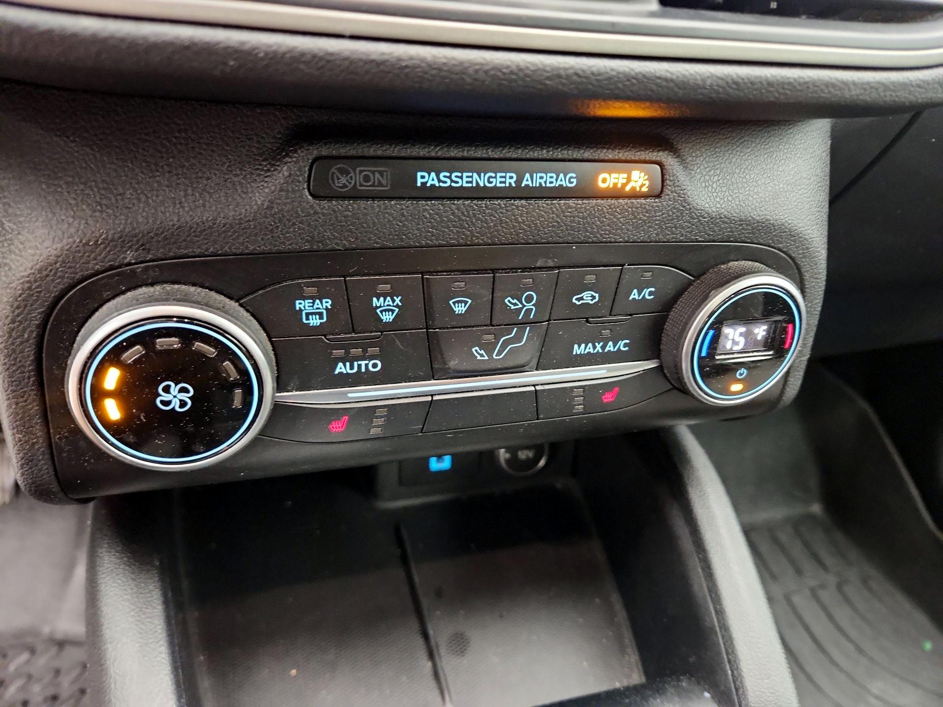 Thumbnail: 2020 Ford Escape - 17