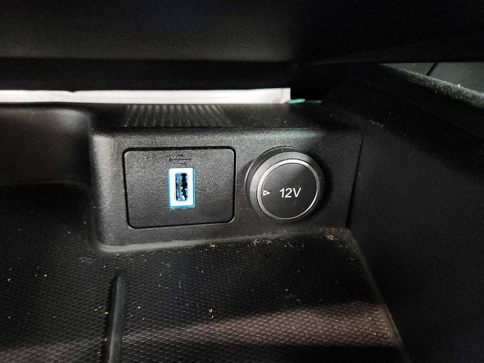 Thumbnail: 2020 Ford Escape - 19