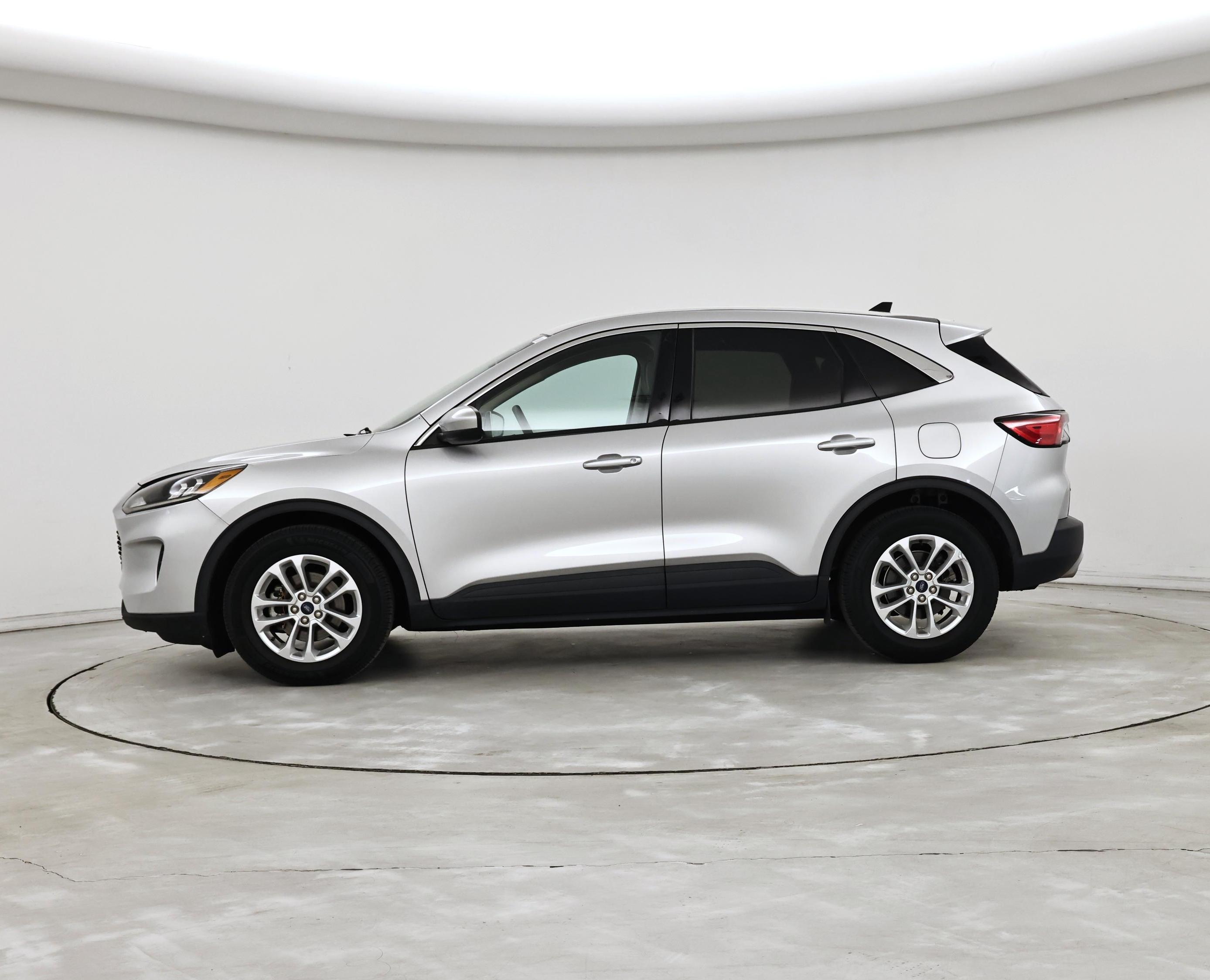 Thumbnail: 2020 Ford Escape - 3