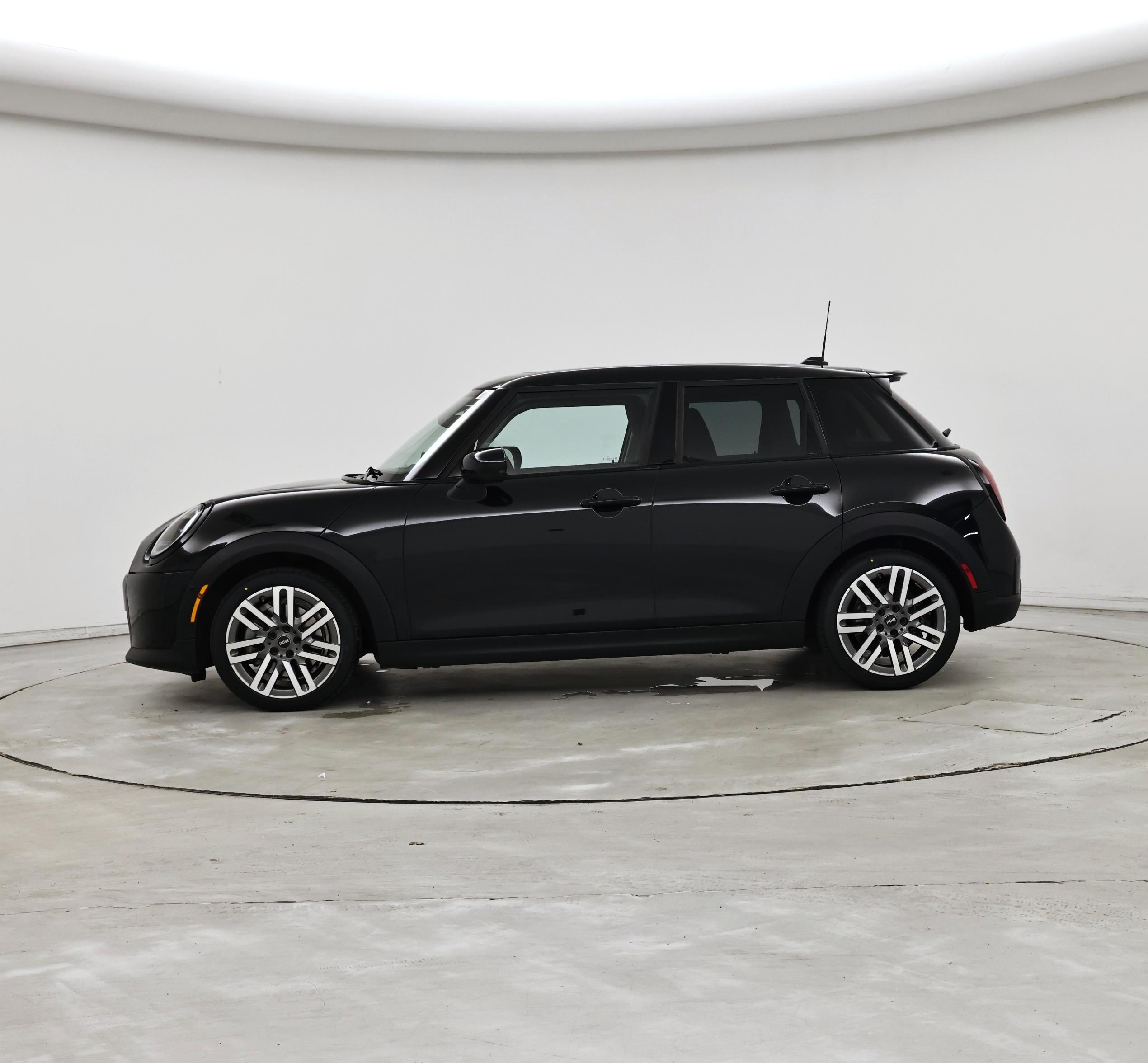 Thumbnail: 2025 MINI Cooper Hardtop - 3