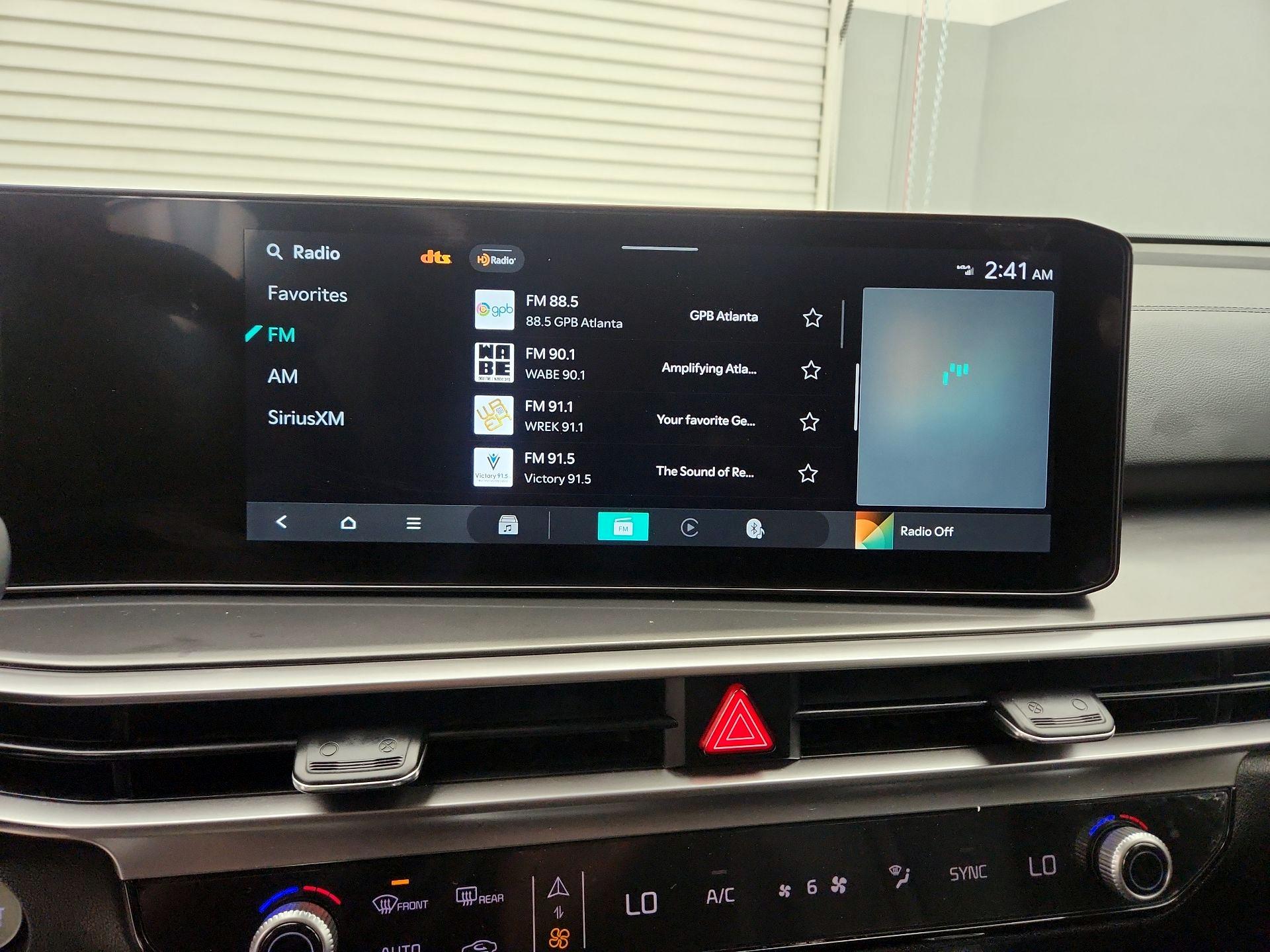 Thumbnail: 2025 Kia Sorento - 16