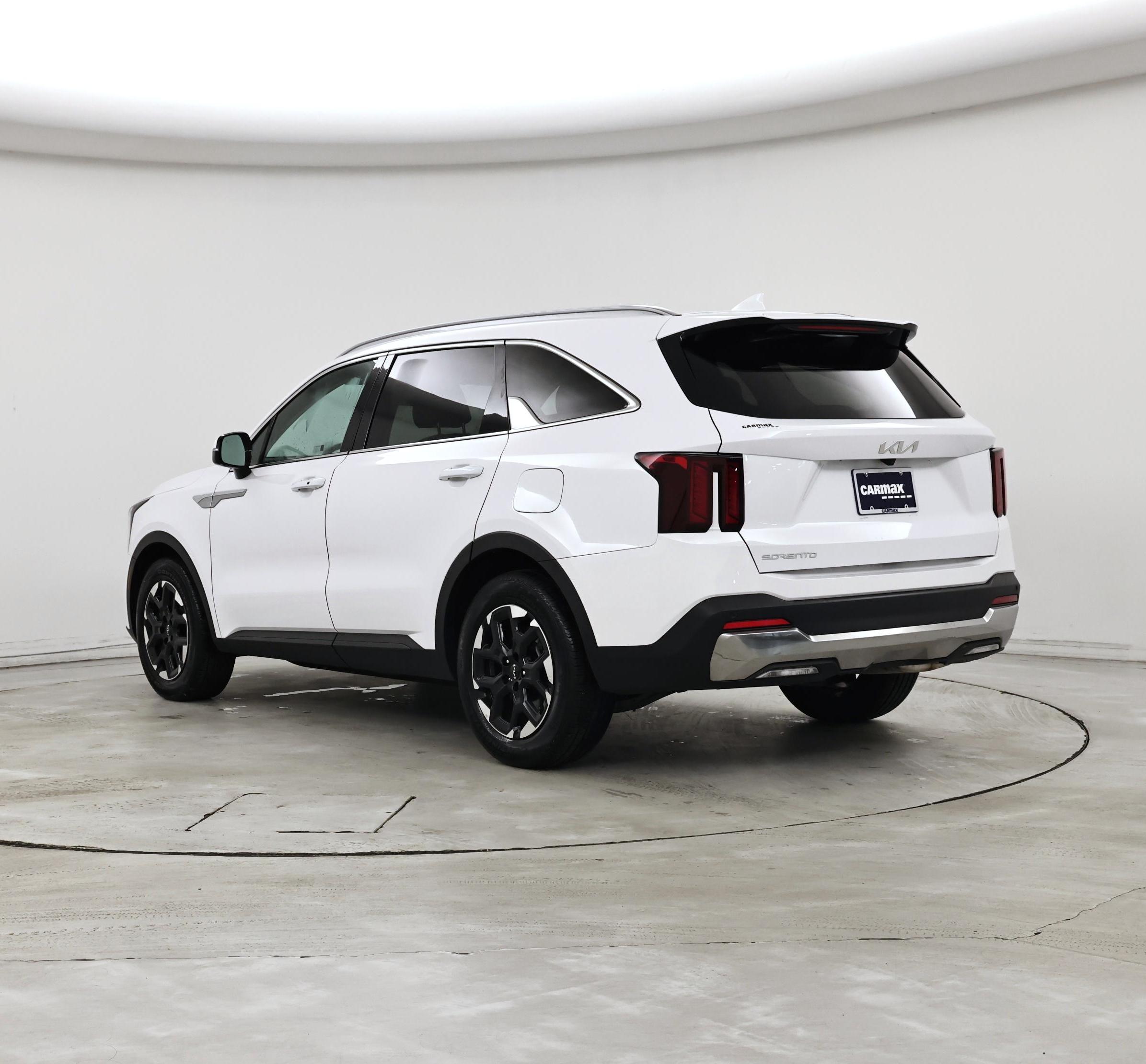 Thumbnail: 2025 Kia Sorento - 2