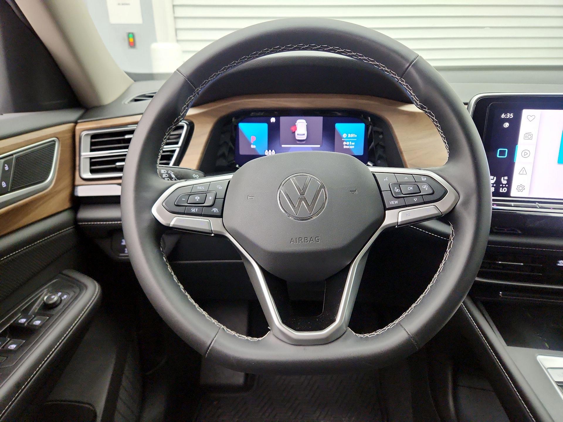 Thumbnail: 2025 Volkswagen Atlas - 10