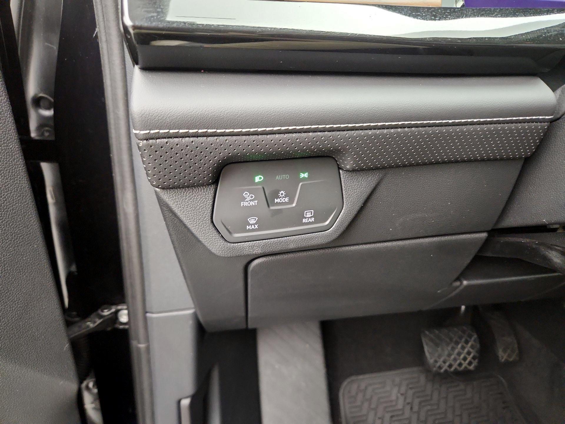 Thumbnail: 2025 Volkswagen Atlas - 13