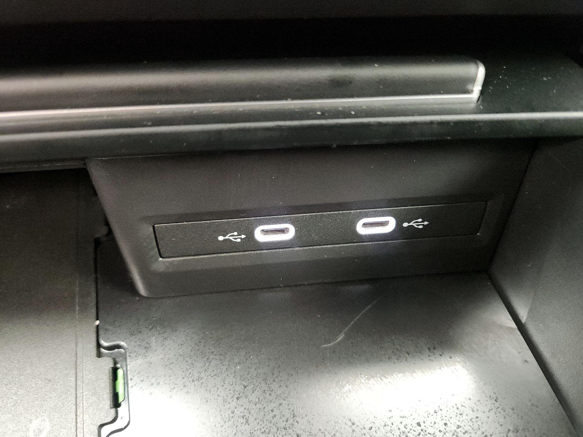 Thumbnail: 2025 Volkswagen Atlas - 18