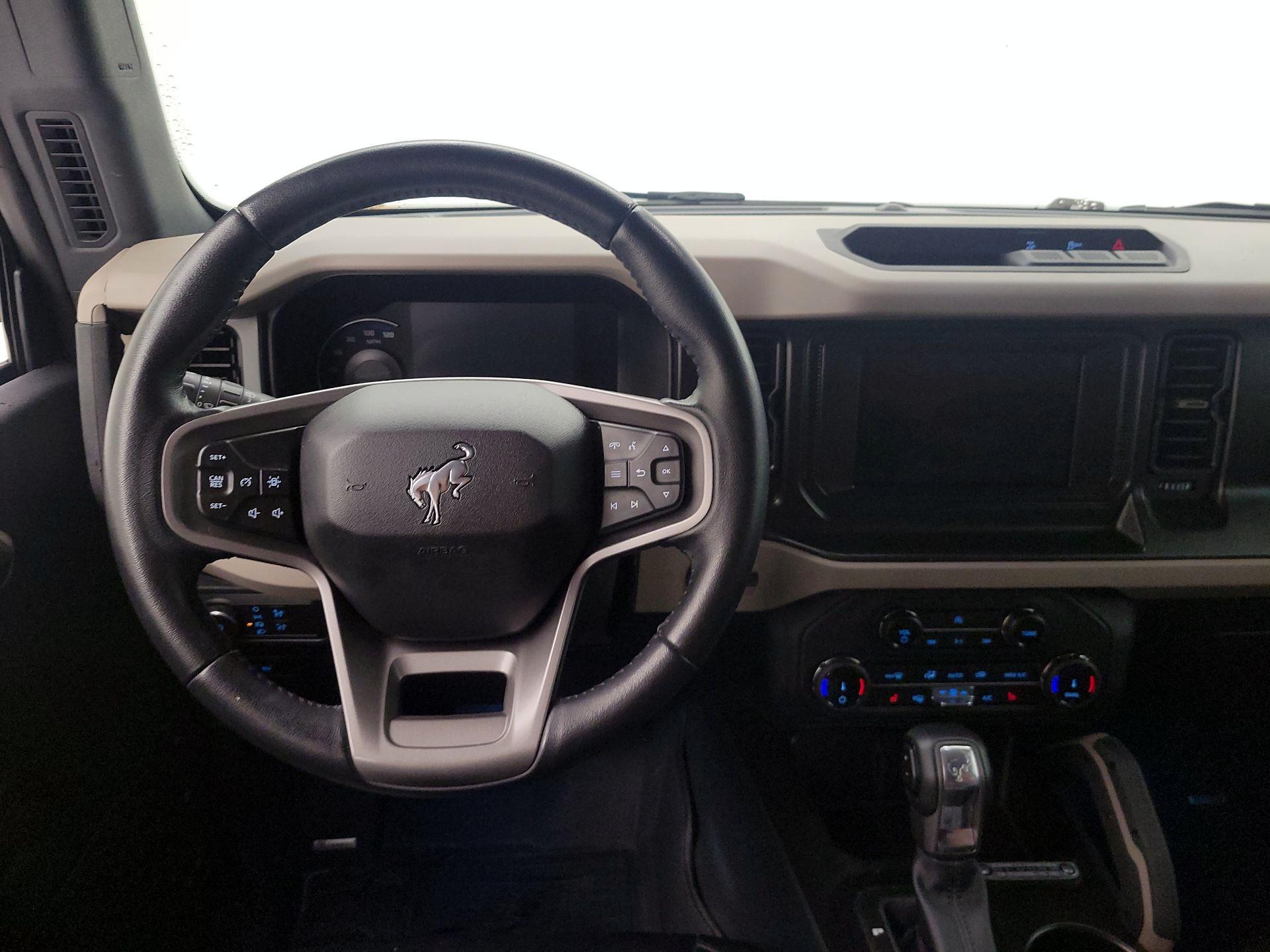 Thumbnail: 2022 Ford Bronco - 10