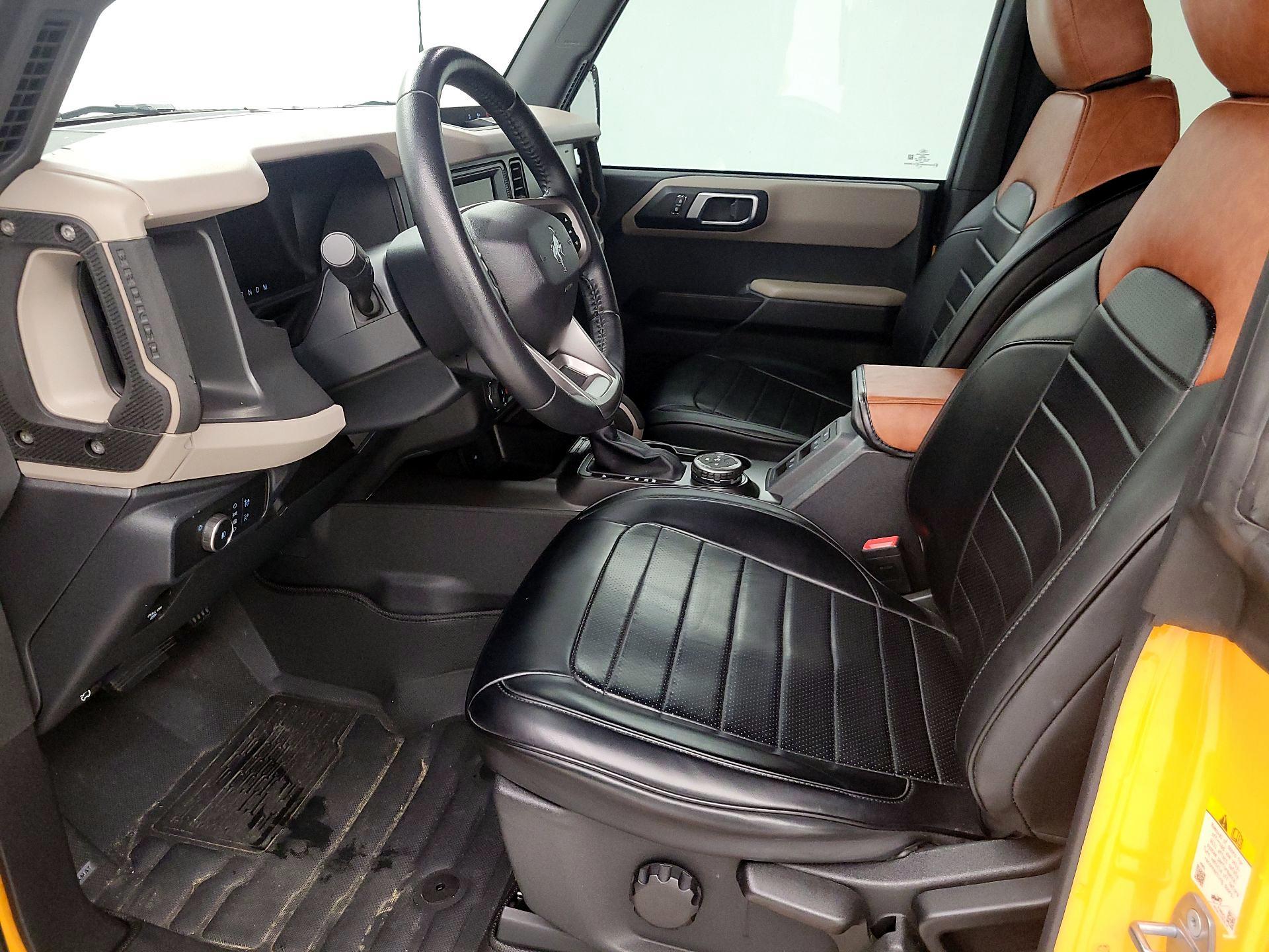 Thumbnail: 2022 Ford Bronco - 11