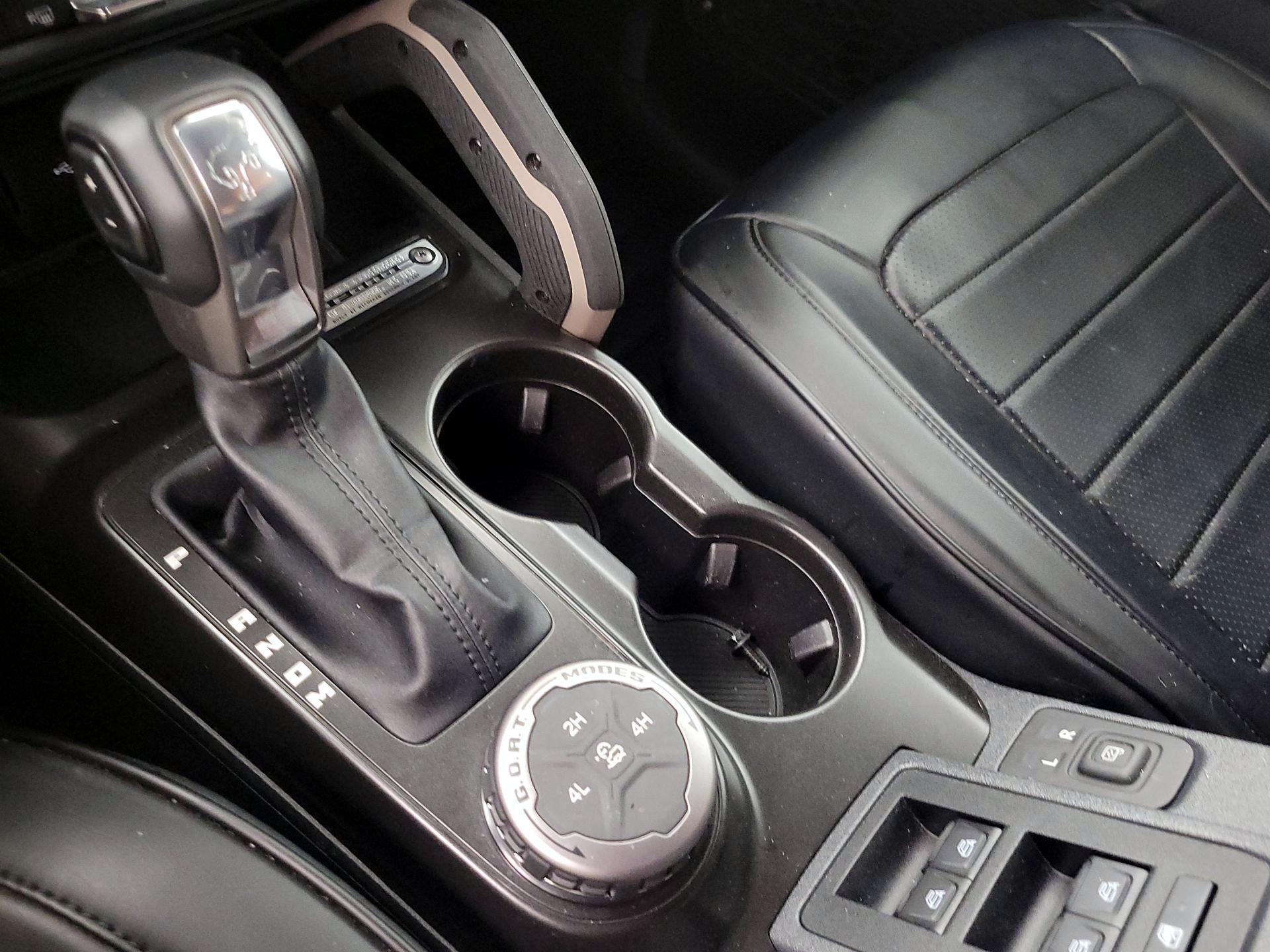 Thumbnail: 2022 Ford Bronco - 17